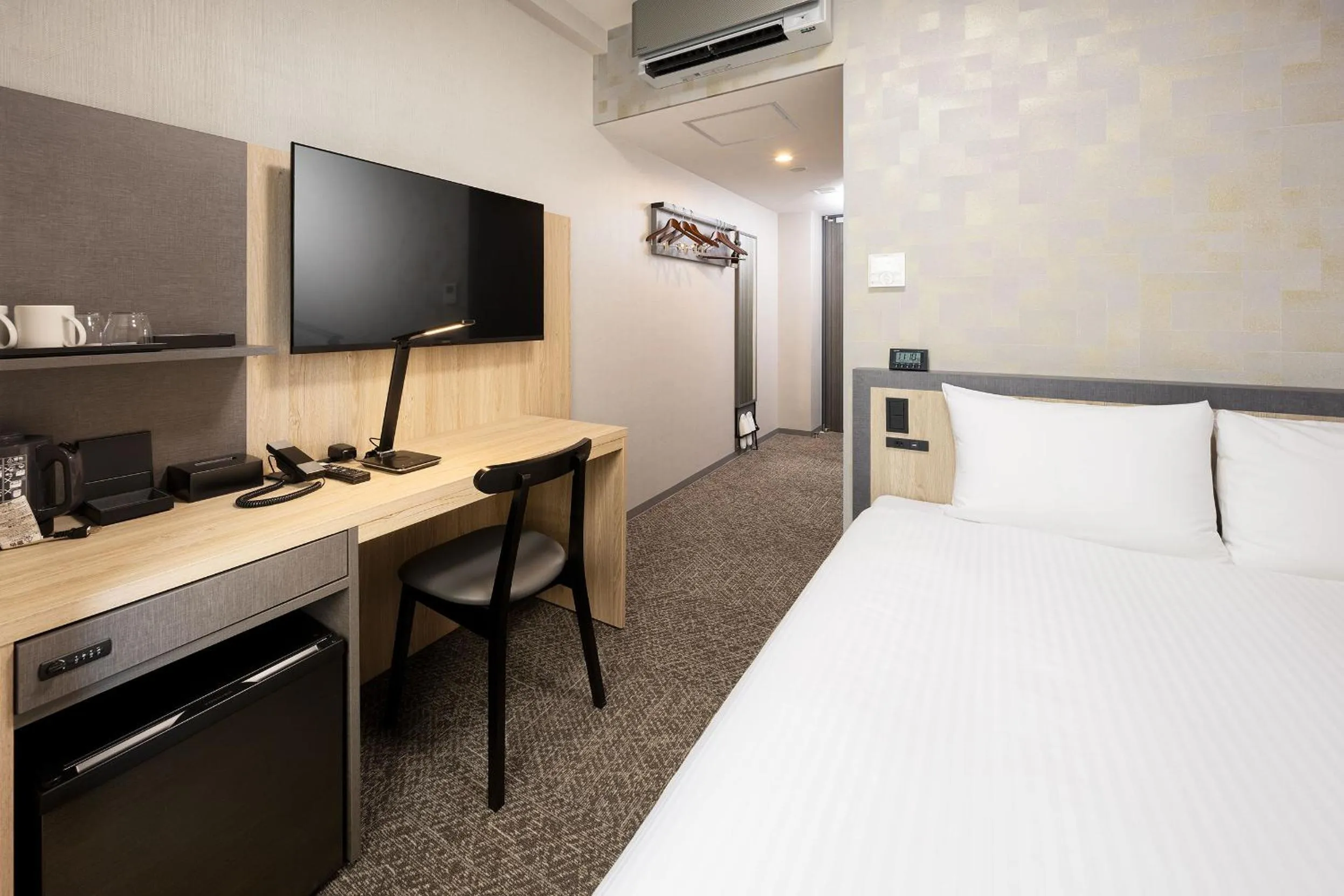 Superior Double Room in Shizutetsu Hotel Prezio Osaka Shinsaibashi