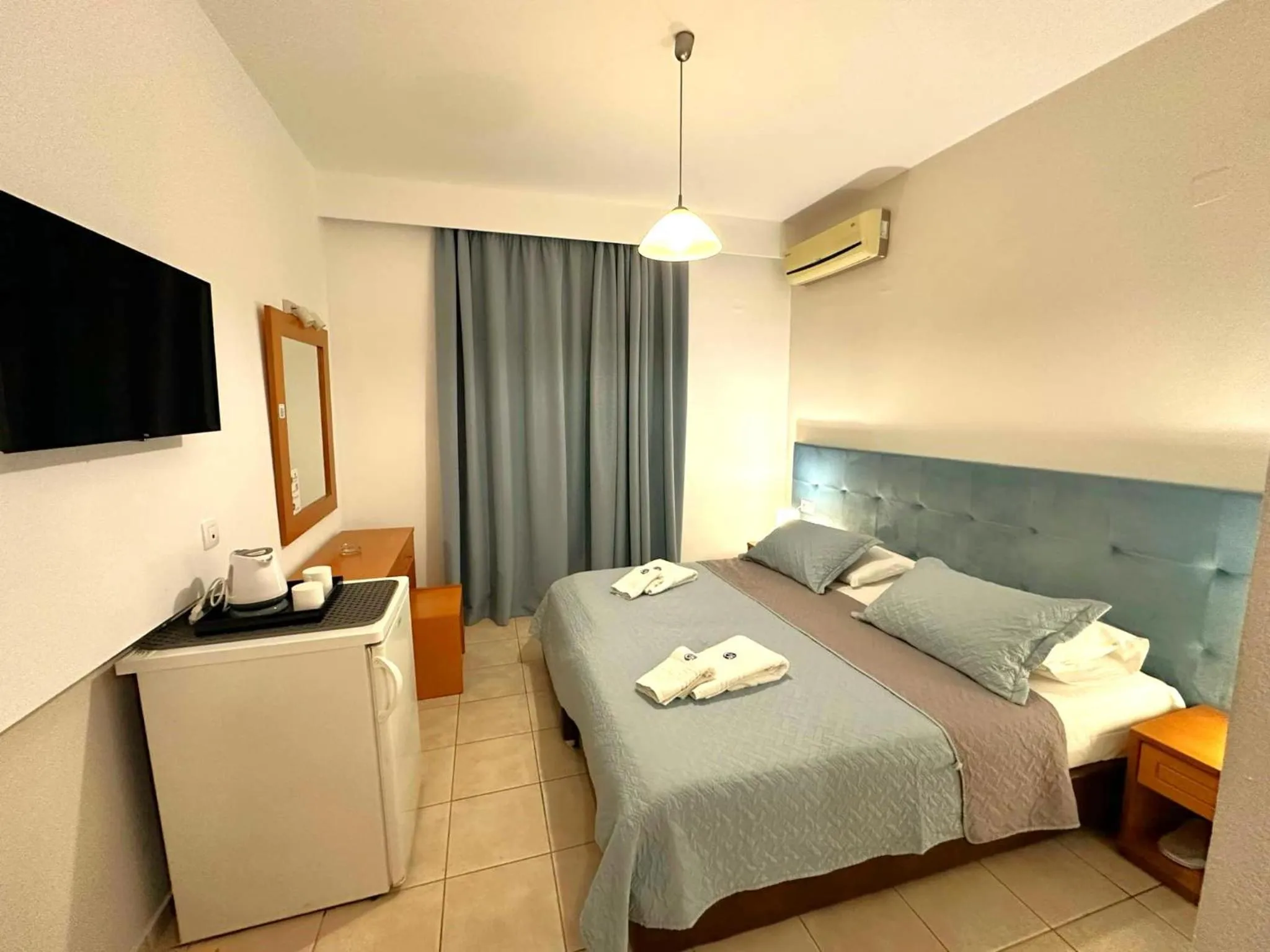 Double/Twin Room in Castro Hotel