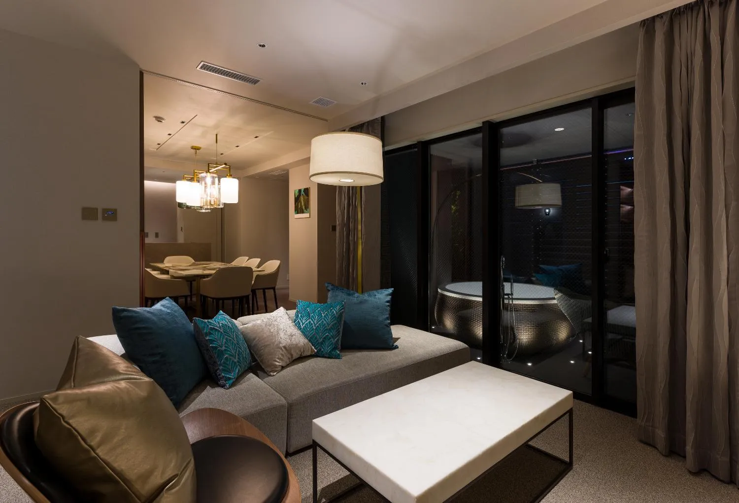 King Suite with Balcony in THE skM TOKYO HOTEL & DINING