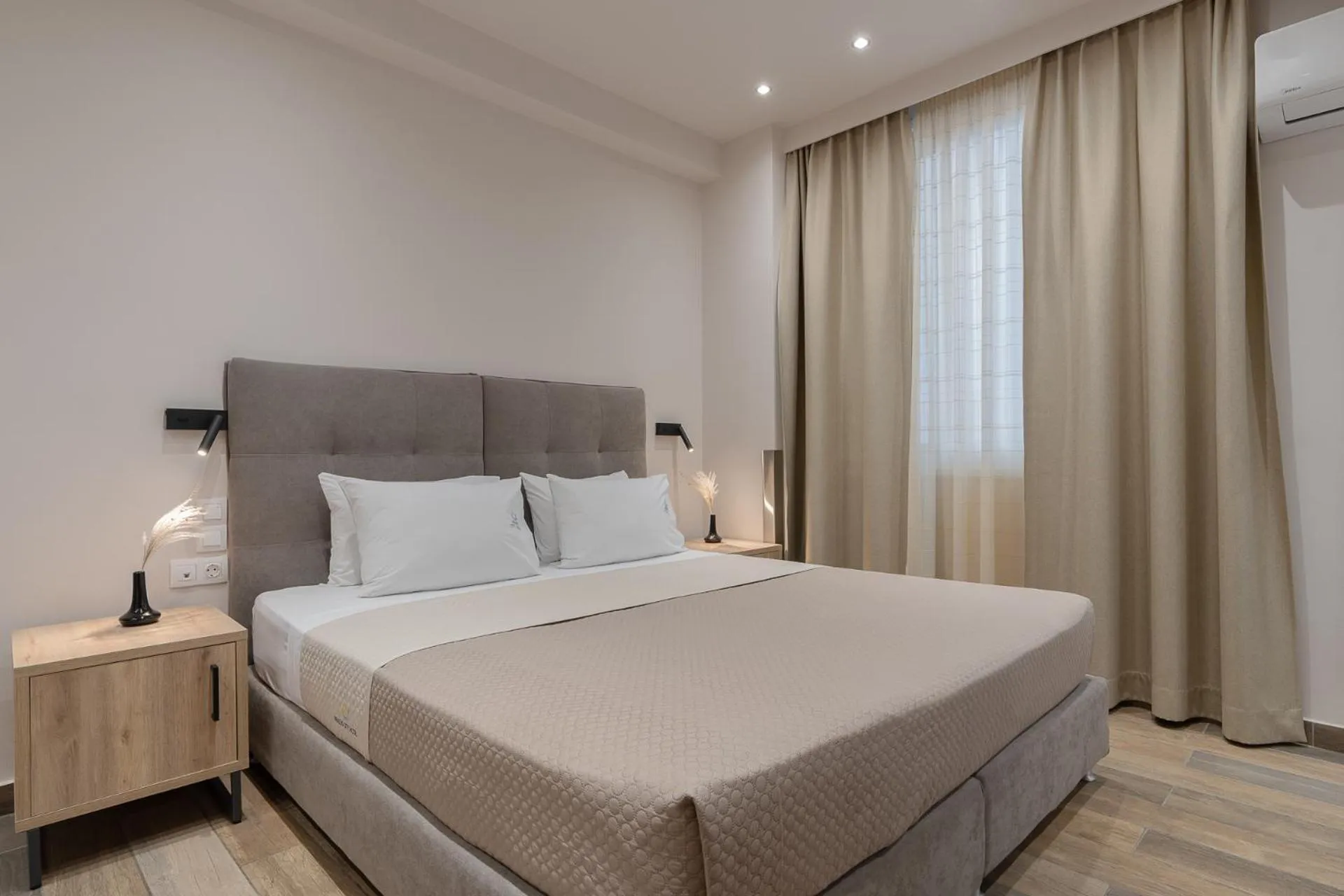 Double or Twin Room in Piraeus City Hotel