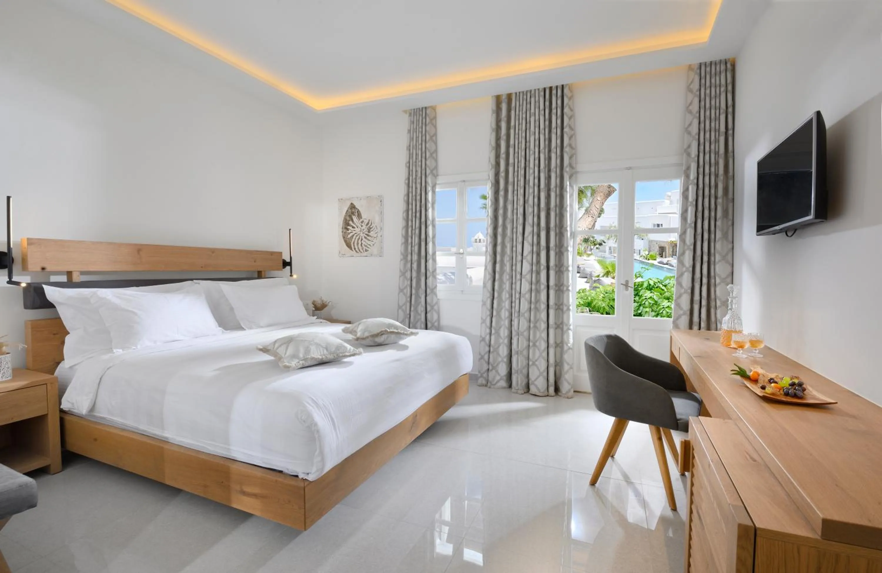 Family Suite in Petinos Hotel