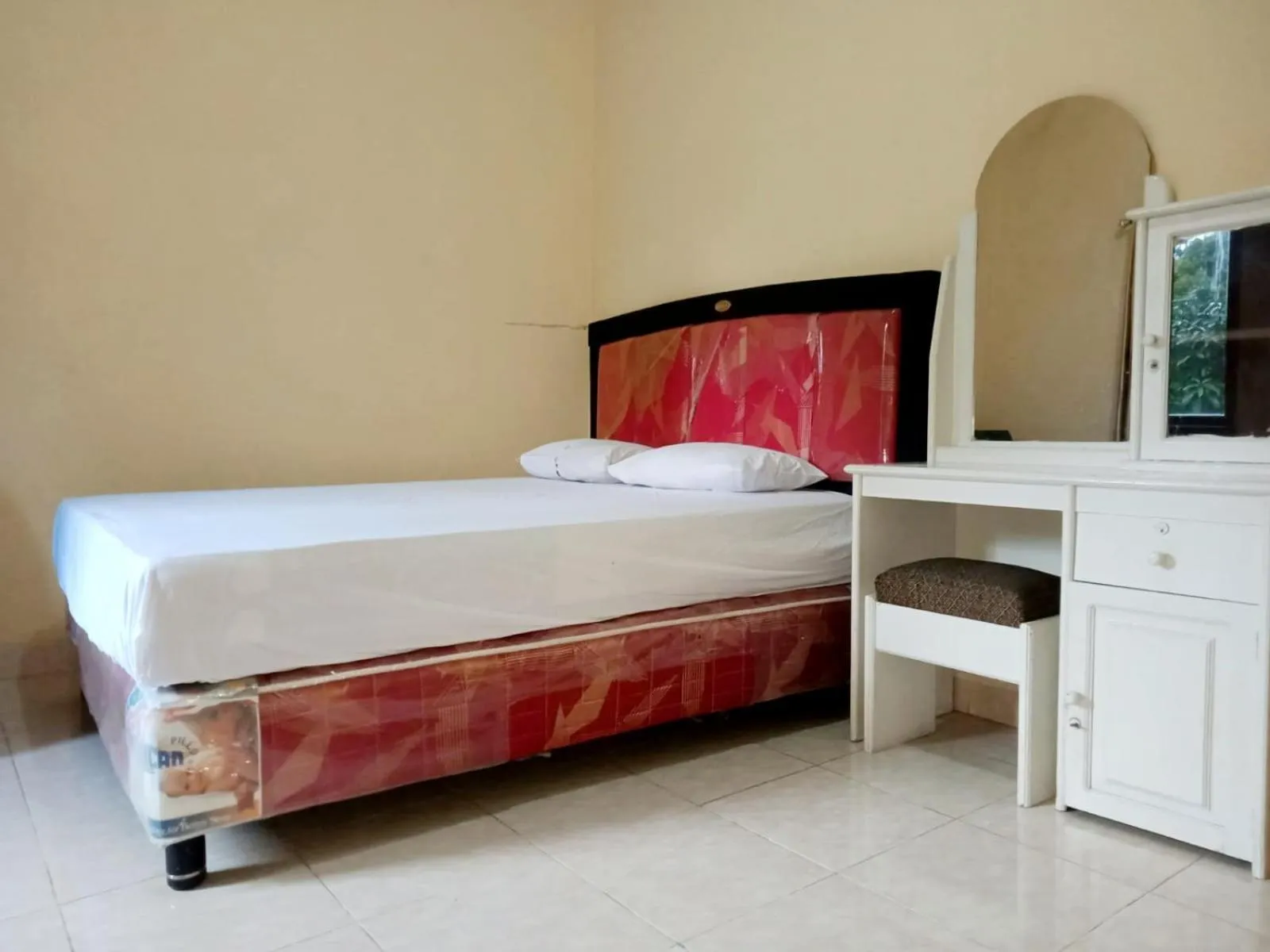 Superior Double Room in Homestay Almanda Syariah Malino
