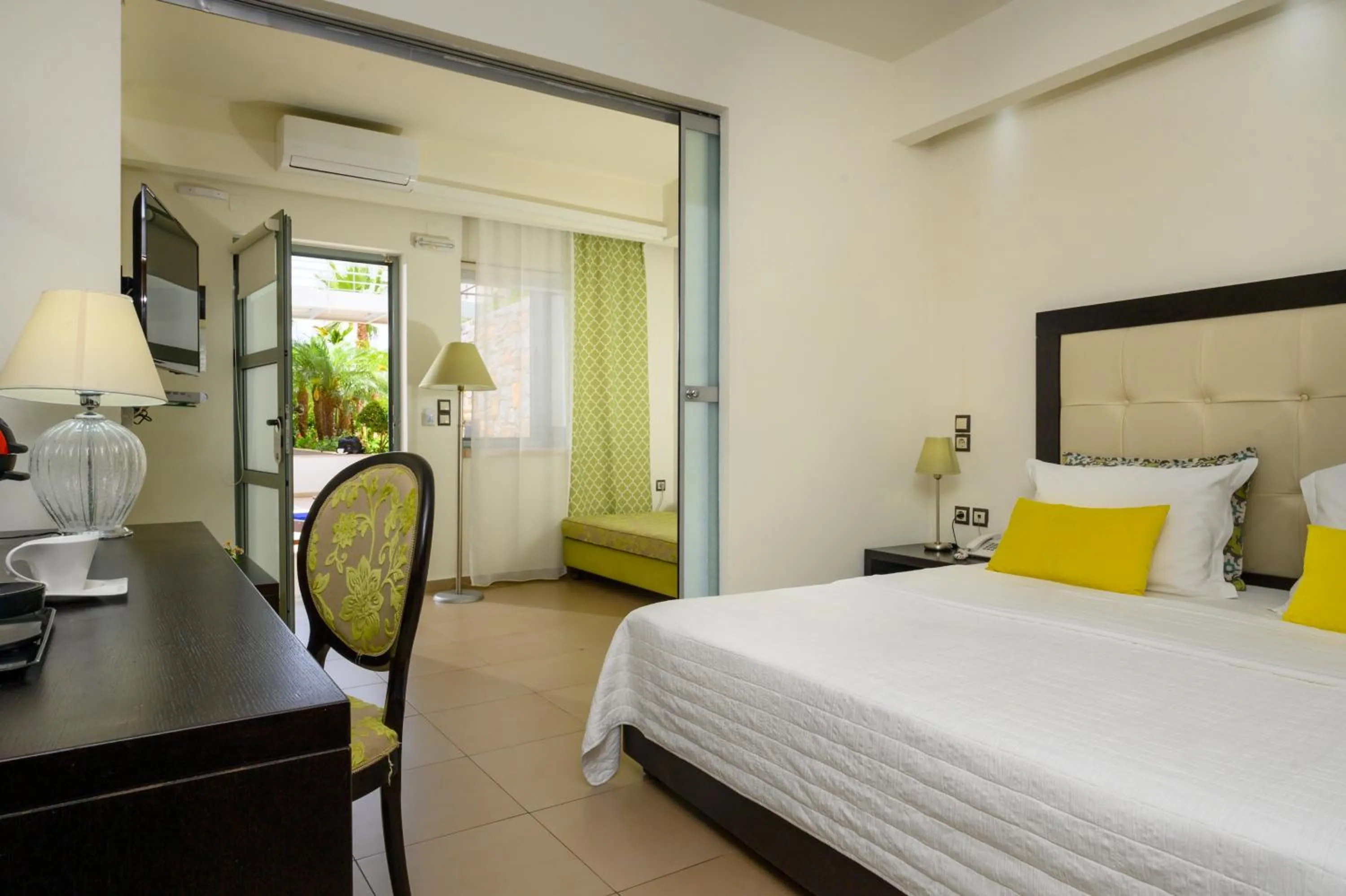 Suite in Angela Suites Boutique Hotel