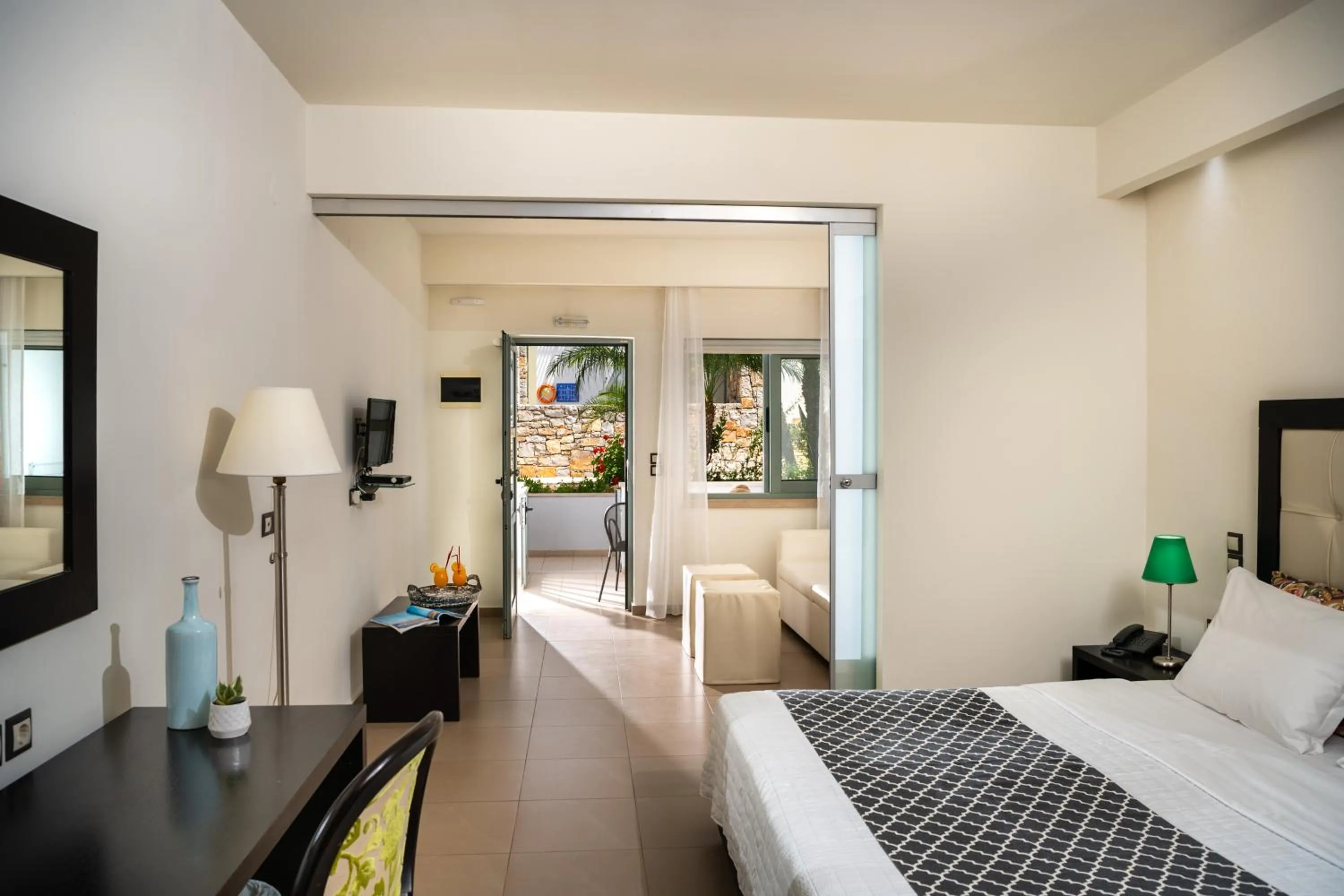 Suite with Garden View in Angela Suites Boutique Hotel