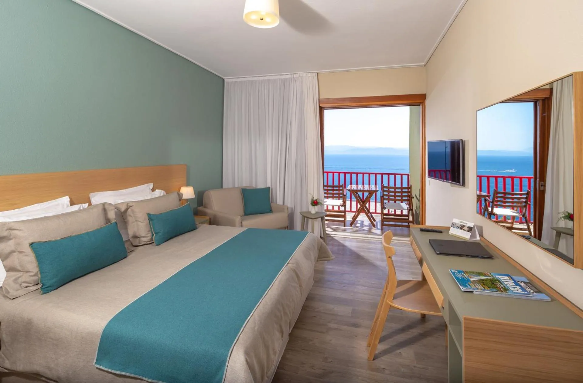 Deluxe Room with Sea View in Skiathos Palace Hotel