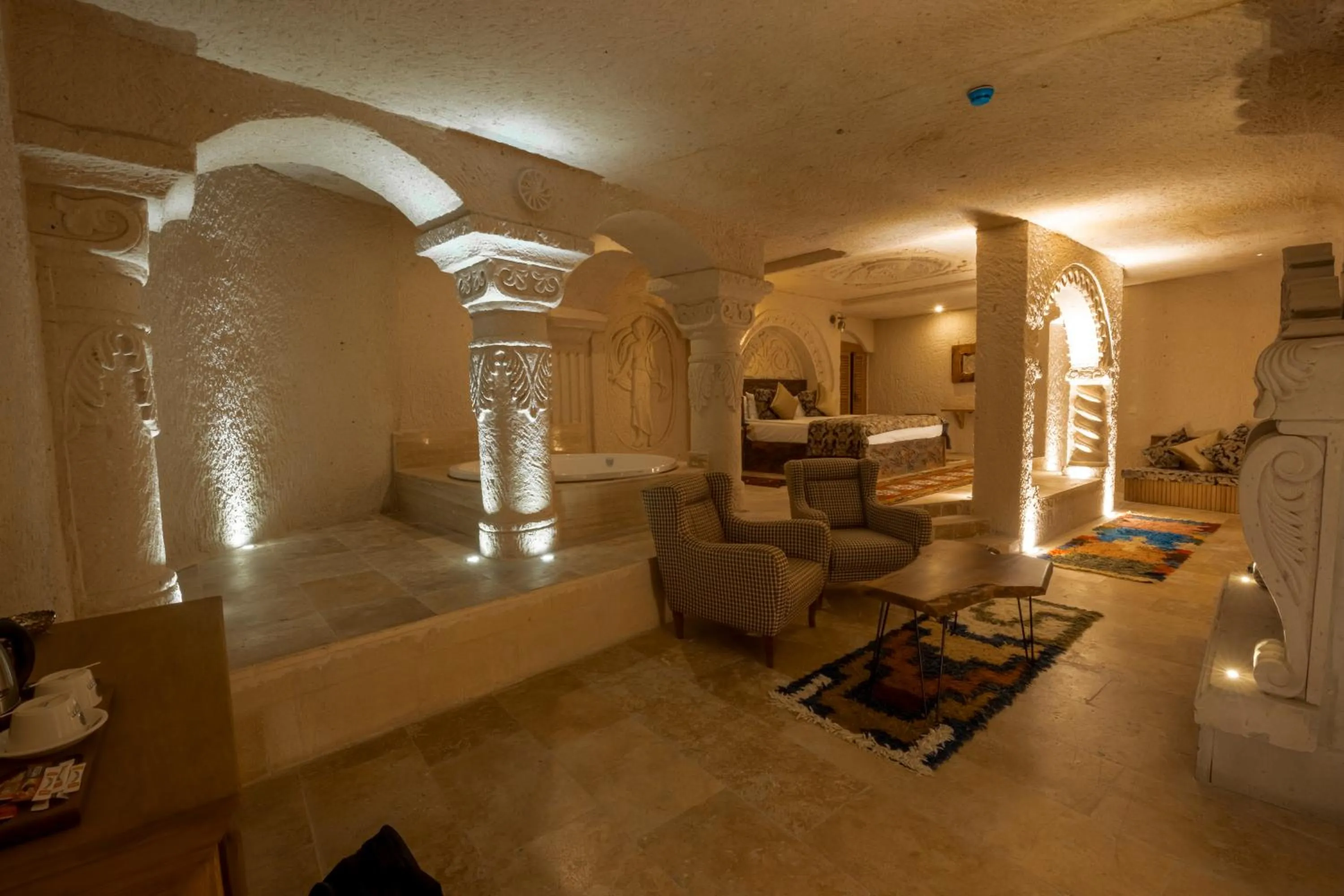 King Room with Spa Bath in Harem Suites Cappadocia
