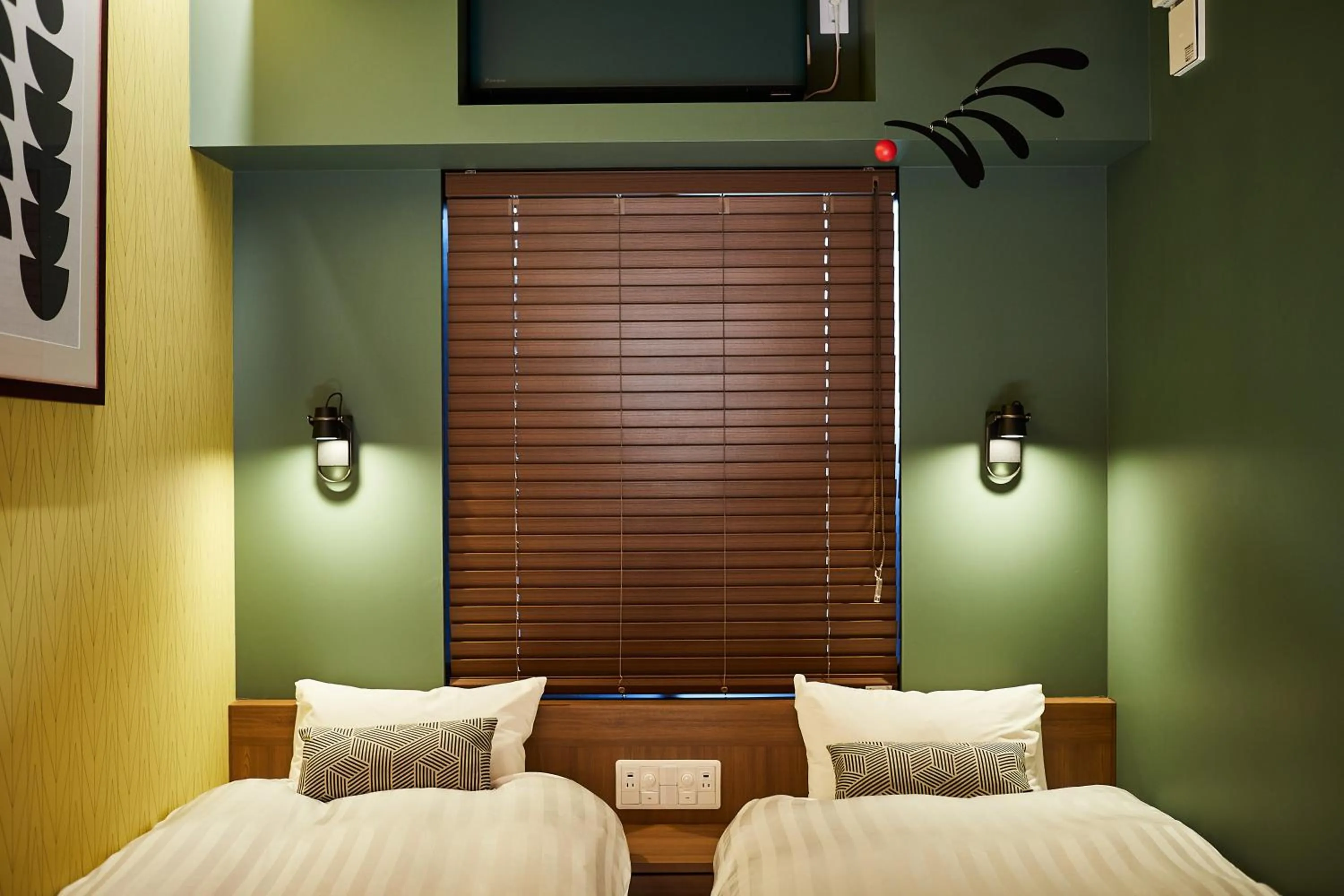 Economy Twin Room in Hotel TORACO konohana