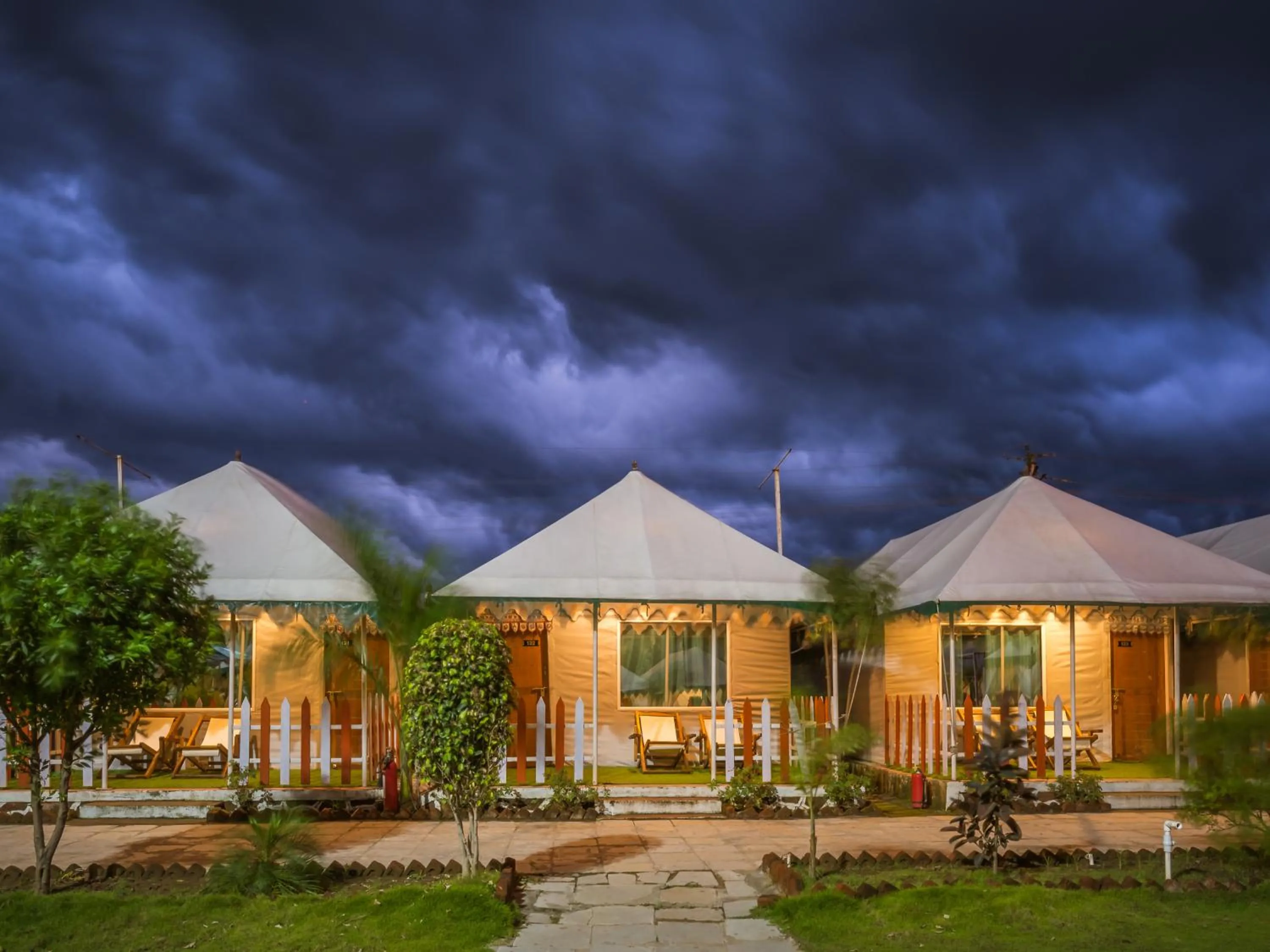 The Royal Heritage Tent Resort- Statue of Unity