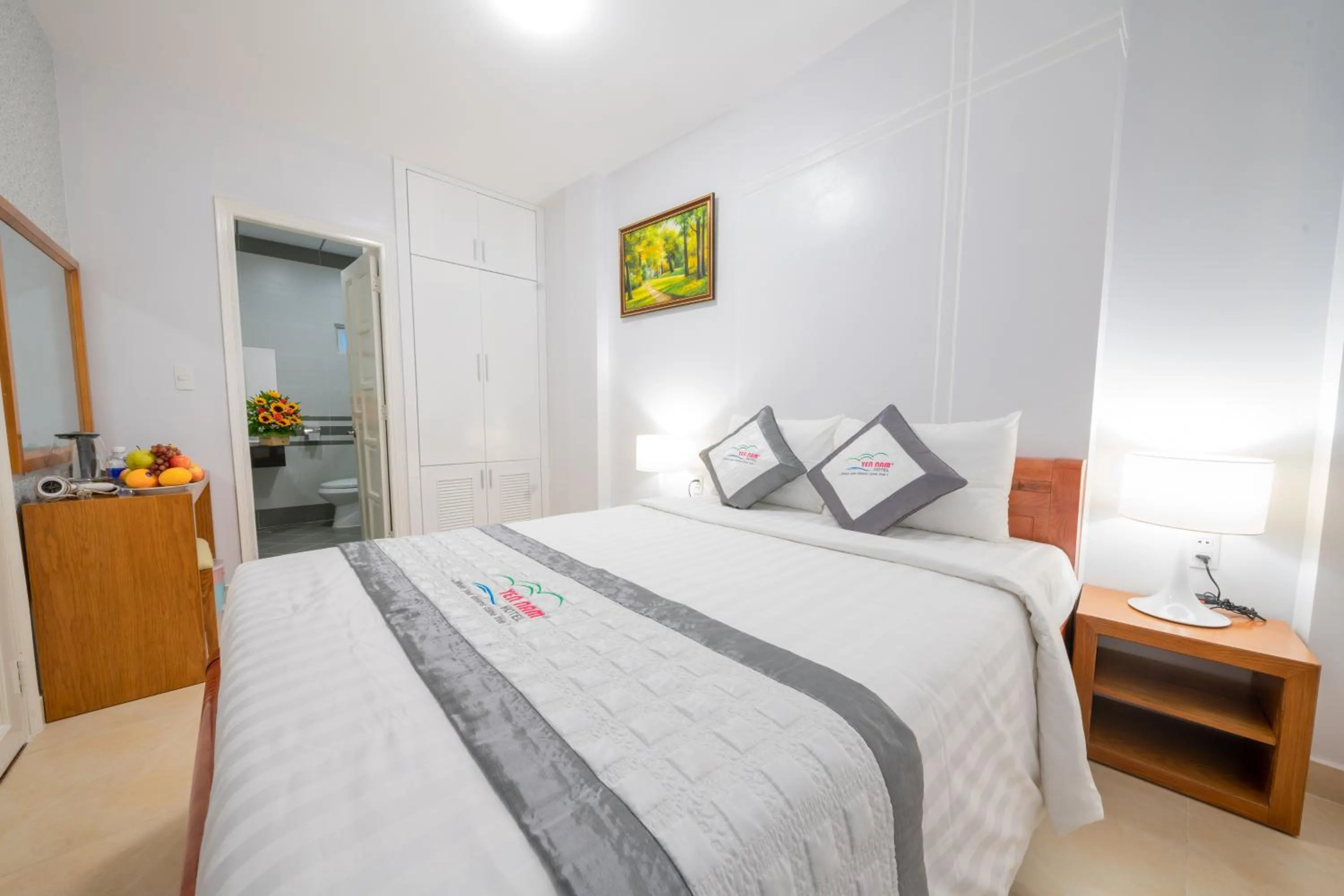 Standard Double Room in Yen Nam Hotel Nguyen Thai Son