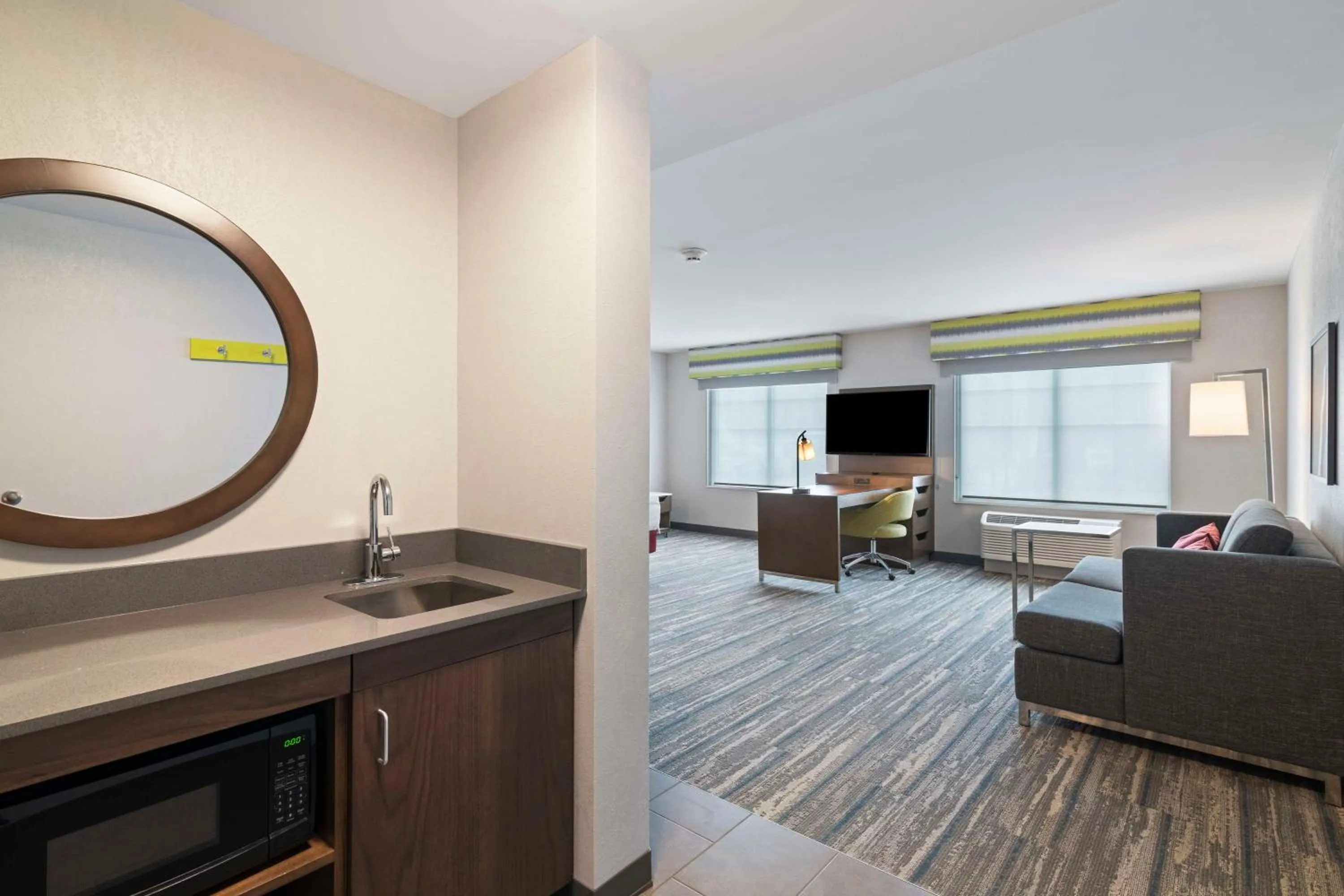 King Studio Suite in Hampton Inn Lincoln White Mountains