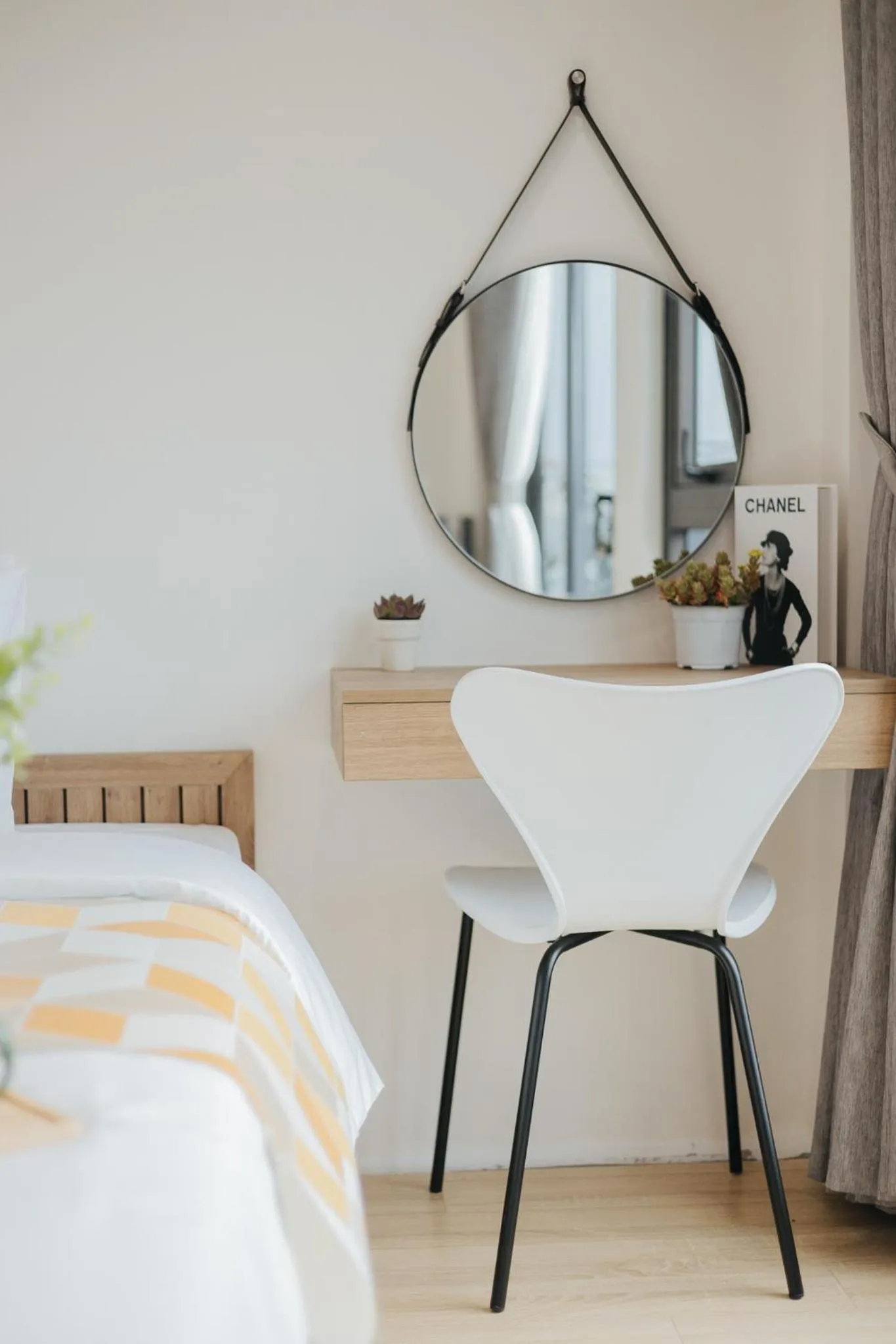 Superior Queen Room in Myrcella Urban Studio