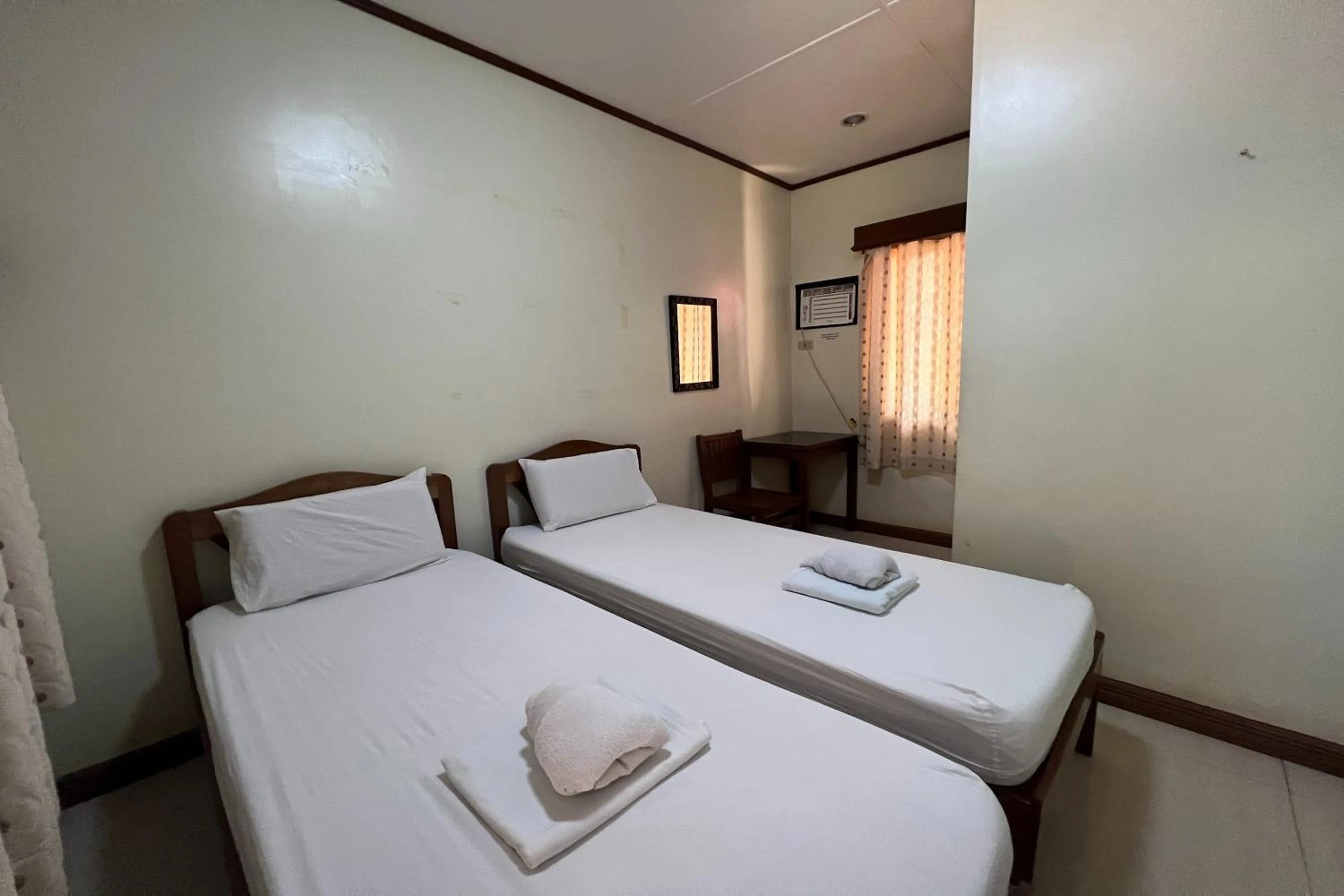 Twin Room in Tenzai Homestay