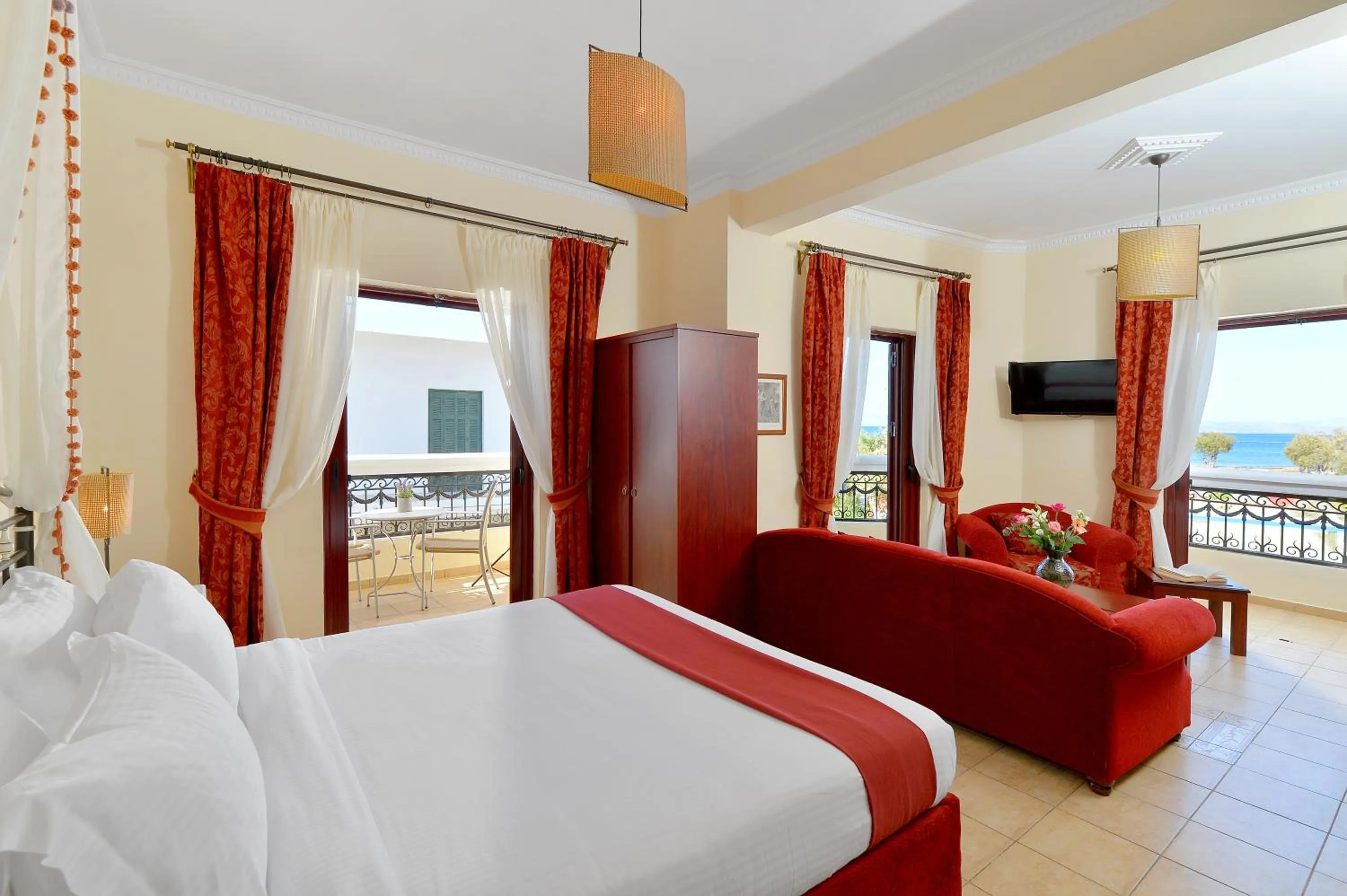 Junior Suite with Sea View in Agistri Hotel