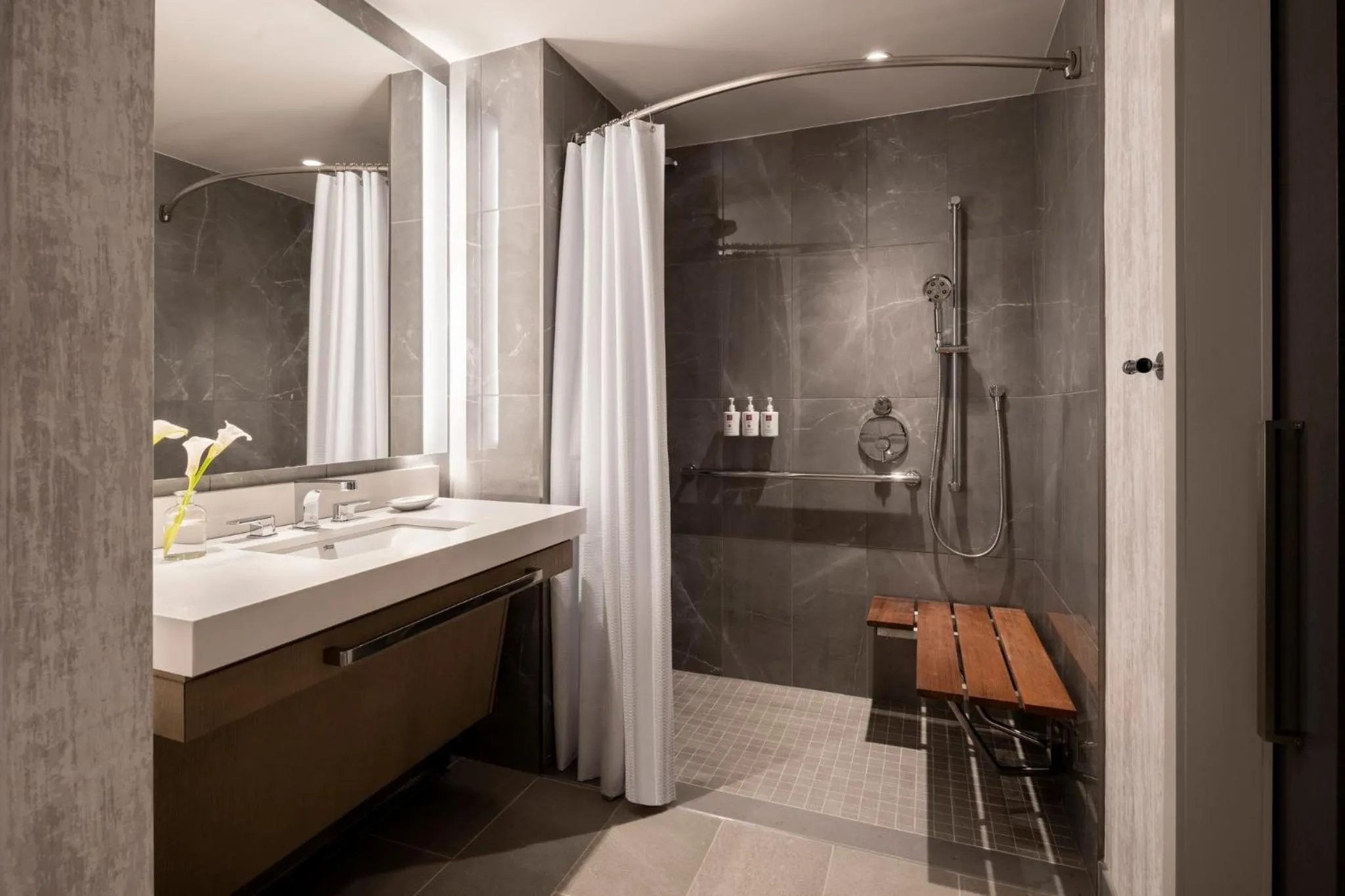 Suite in Loews Arlington Hotel