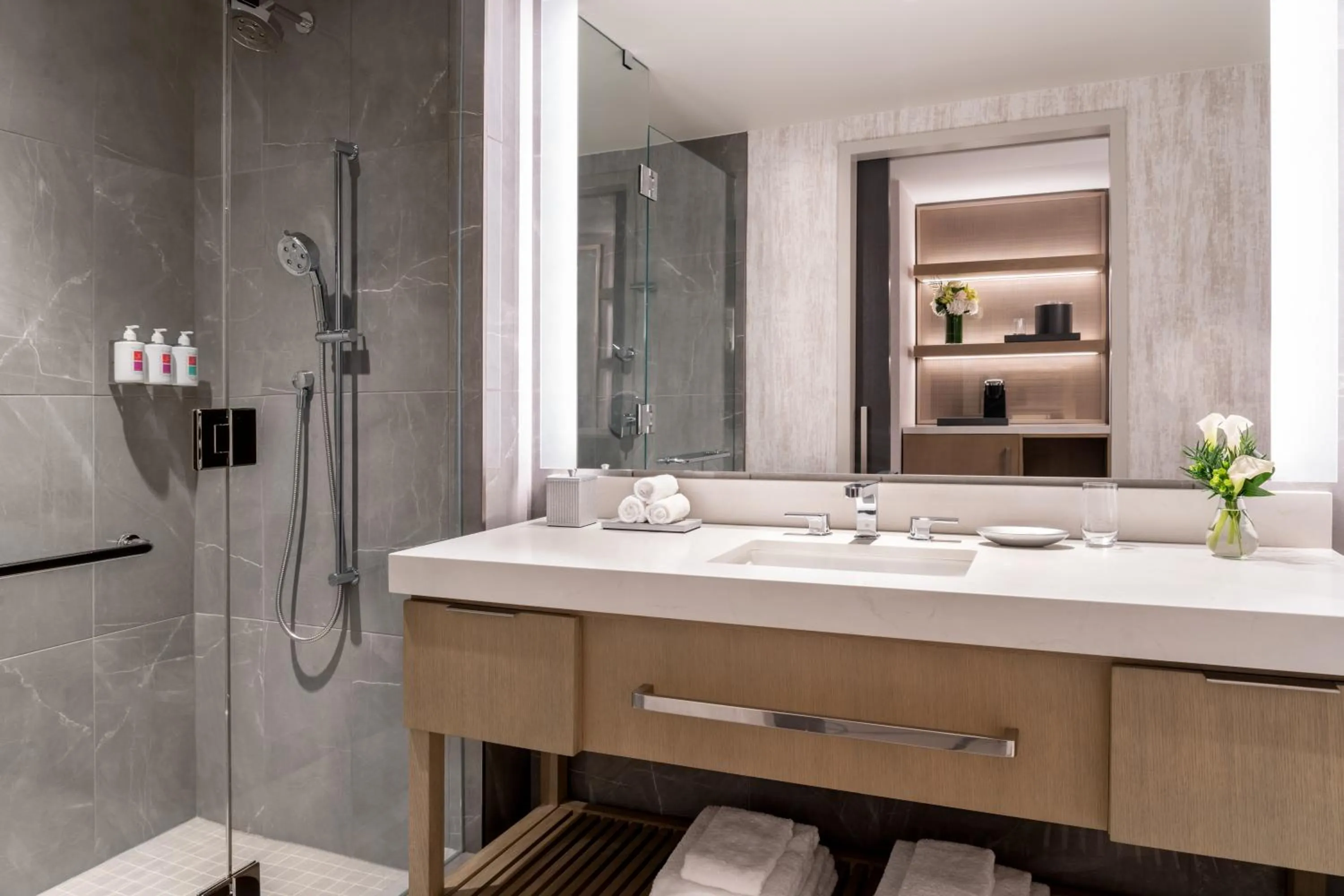 Deluxe King  in Loews Arlington Hotel