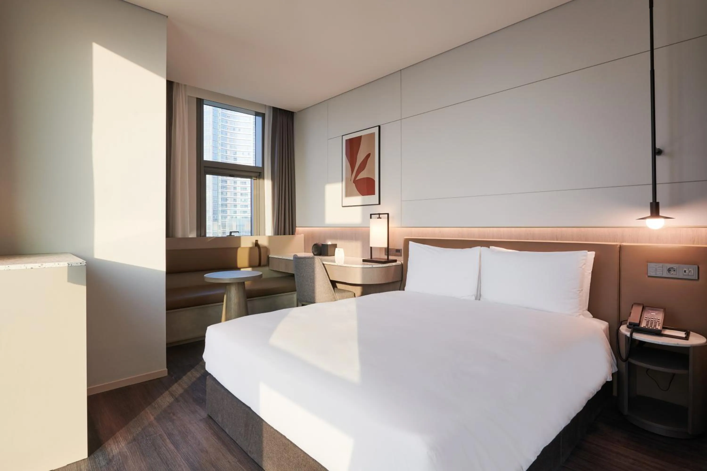 Standard Double (Han River View) in Nine Tree Premier ROKAUS Hotel Seoul Yongsan