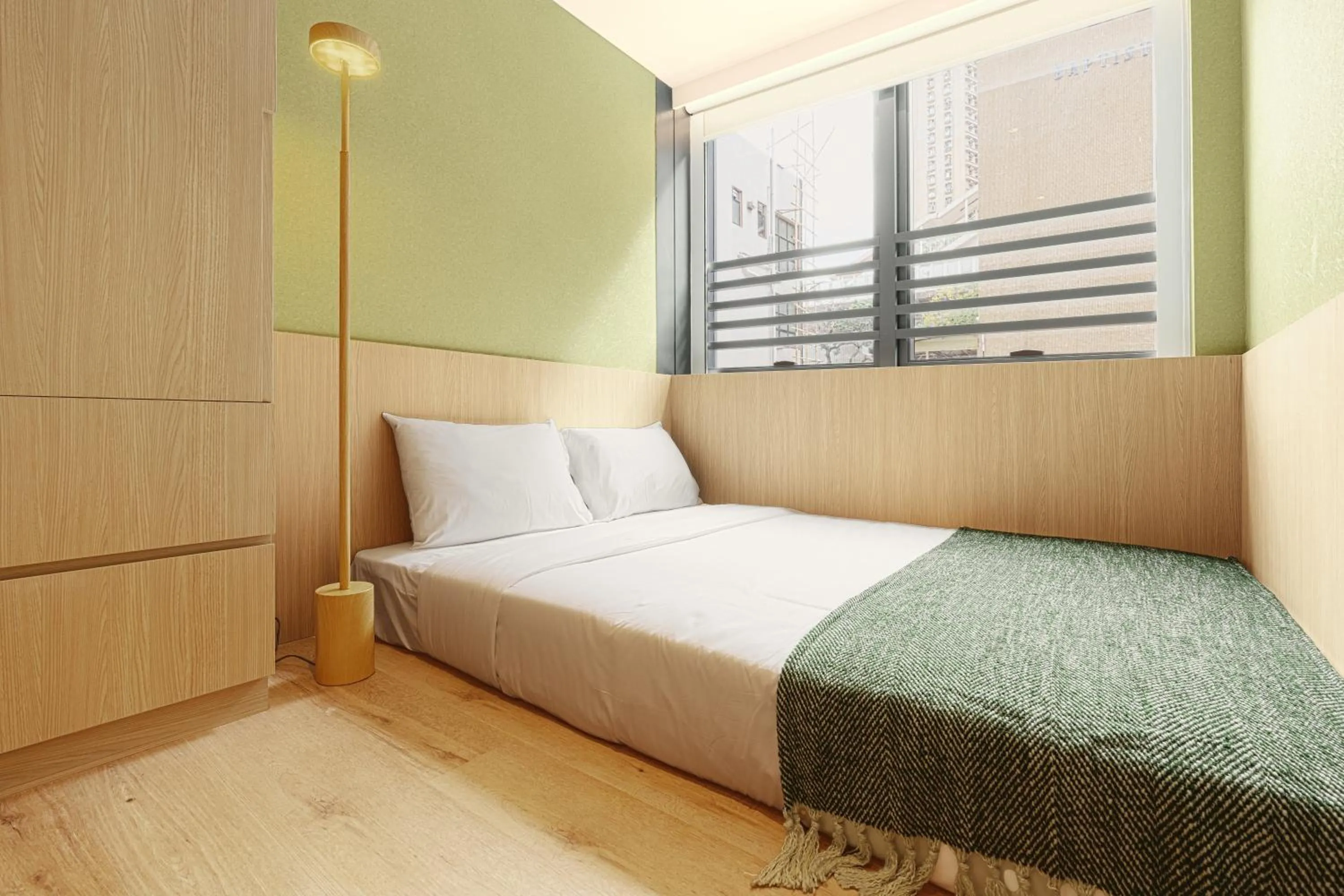 Two-Bedroom Suite in Urbanwood Ap Lei Chau