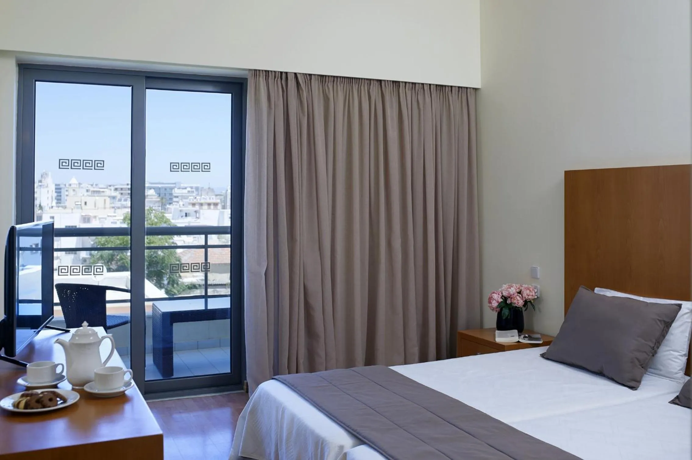 Classic Twin Room with City View in Angela Downtown Hotel