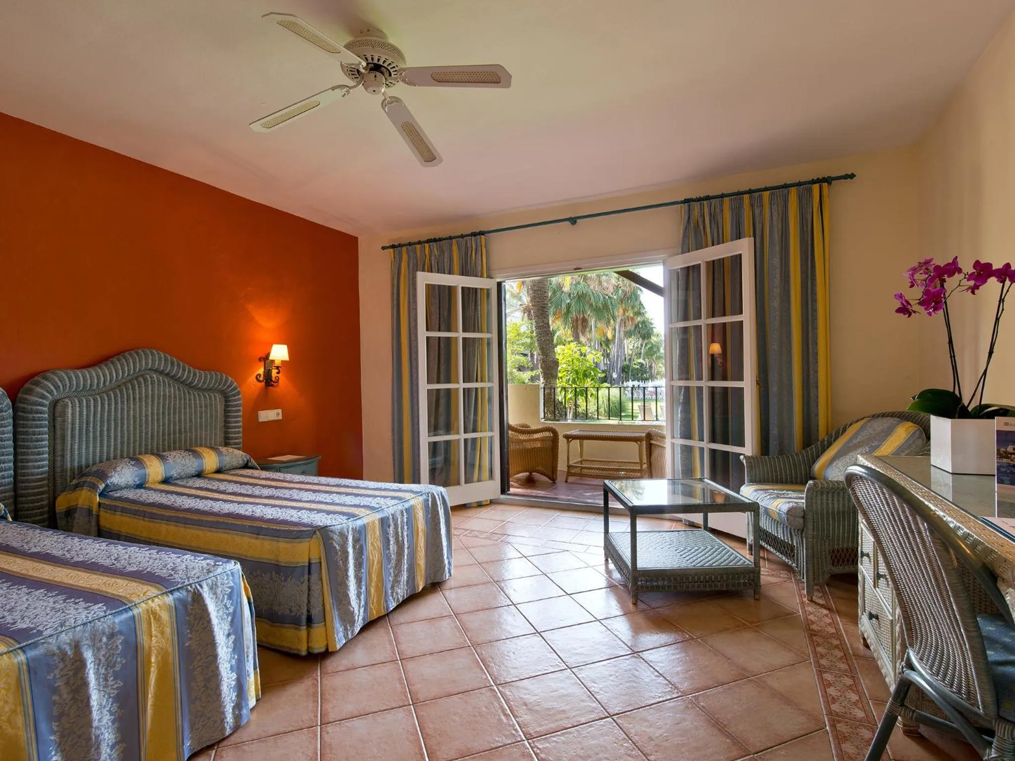 Standard Room with Balcony - single occupancy in BlueBay Banús