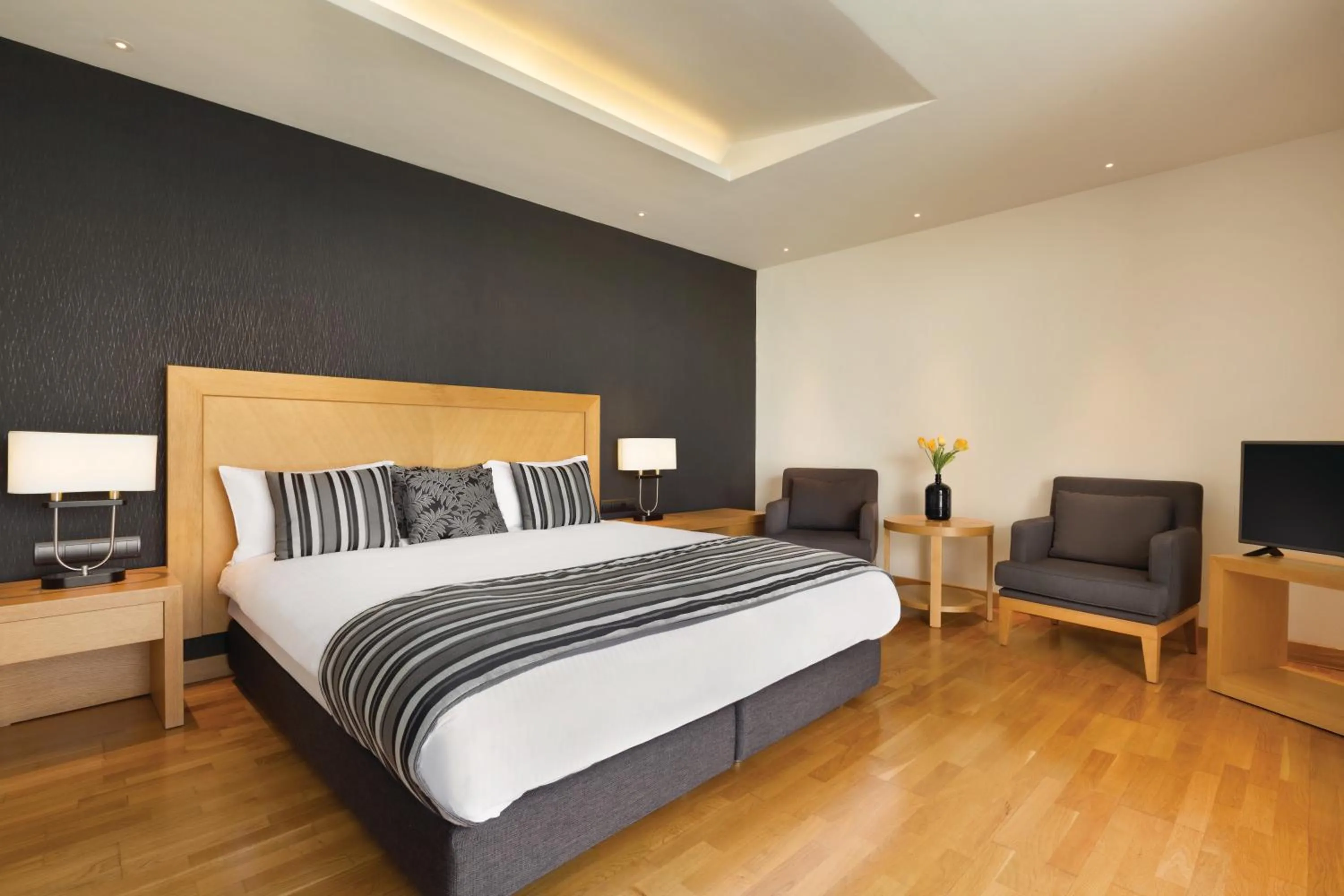 Deluxe Junior Suite with Private Pool and Sea View in Wyndham Loutraki Poseidon Resort