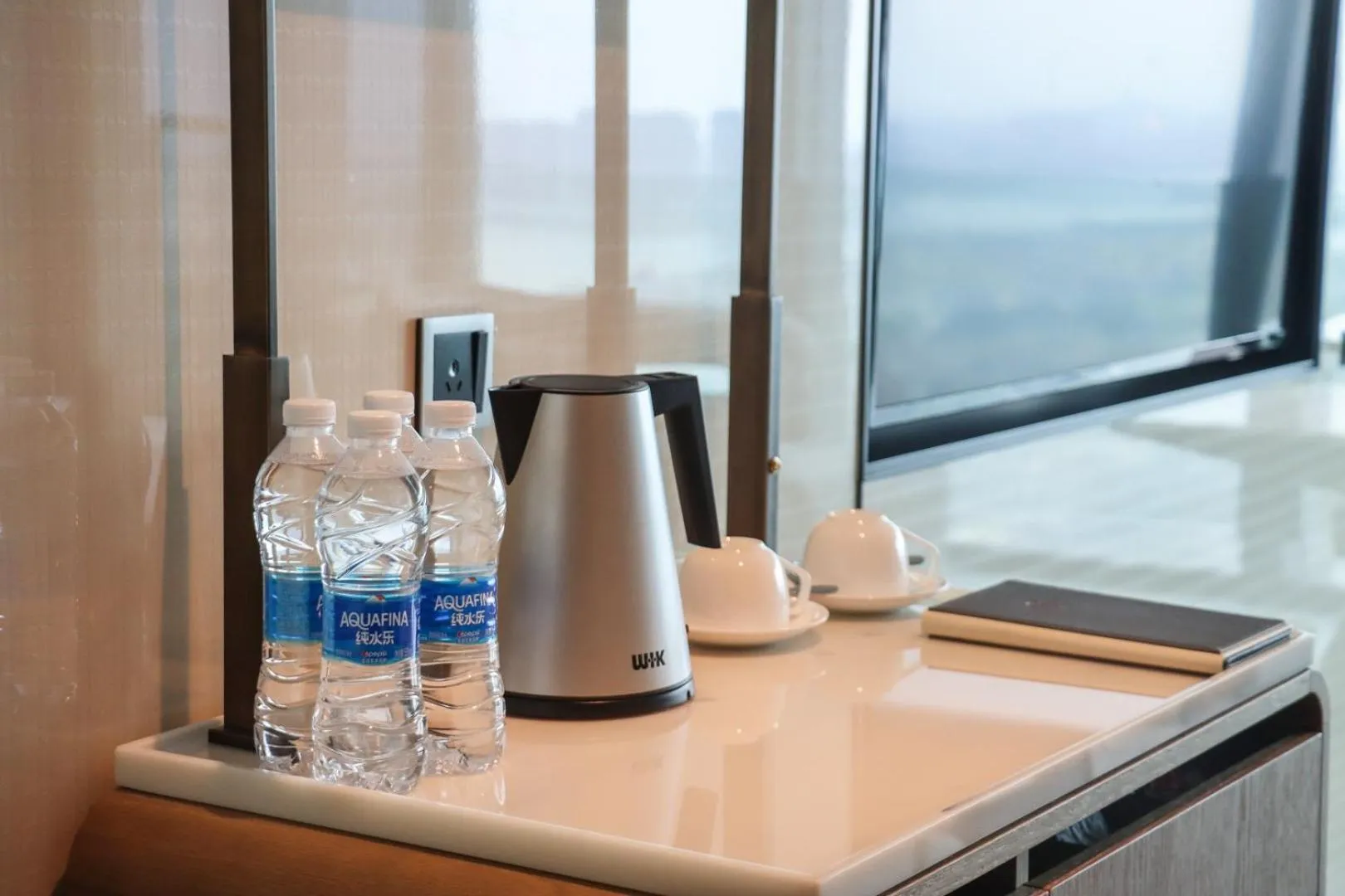 Standard King Room with River View in Crowne Plaza Chaozhou Riverside by IHG