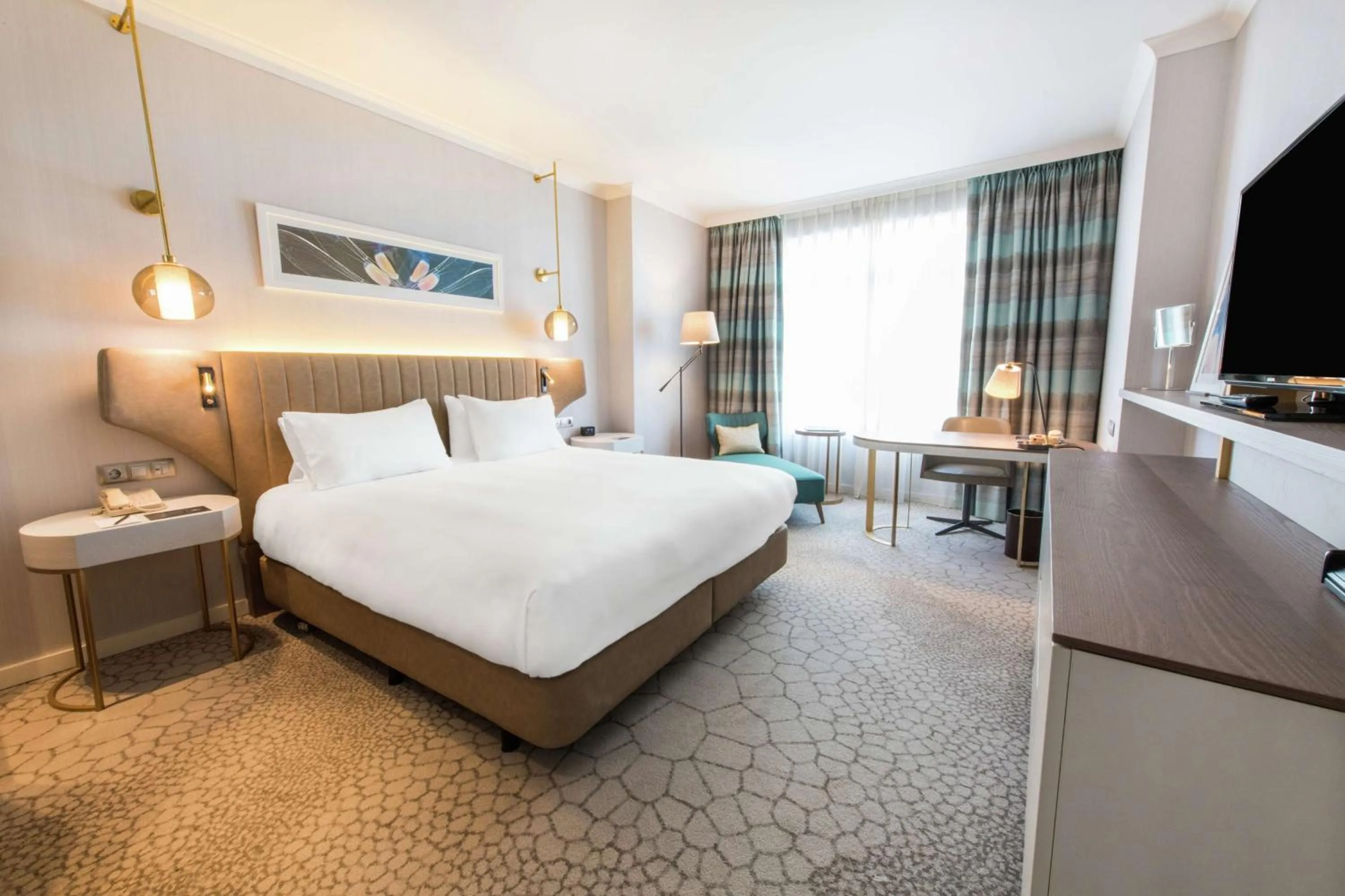 Family Connecting Rooms in Hilton Diagonal Mar Barcelona