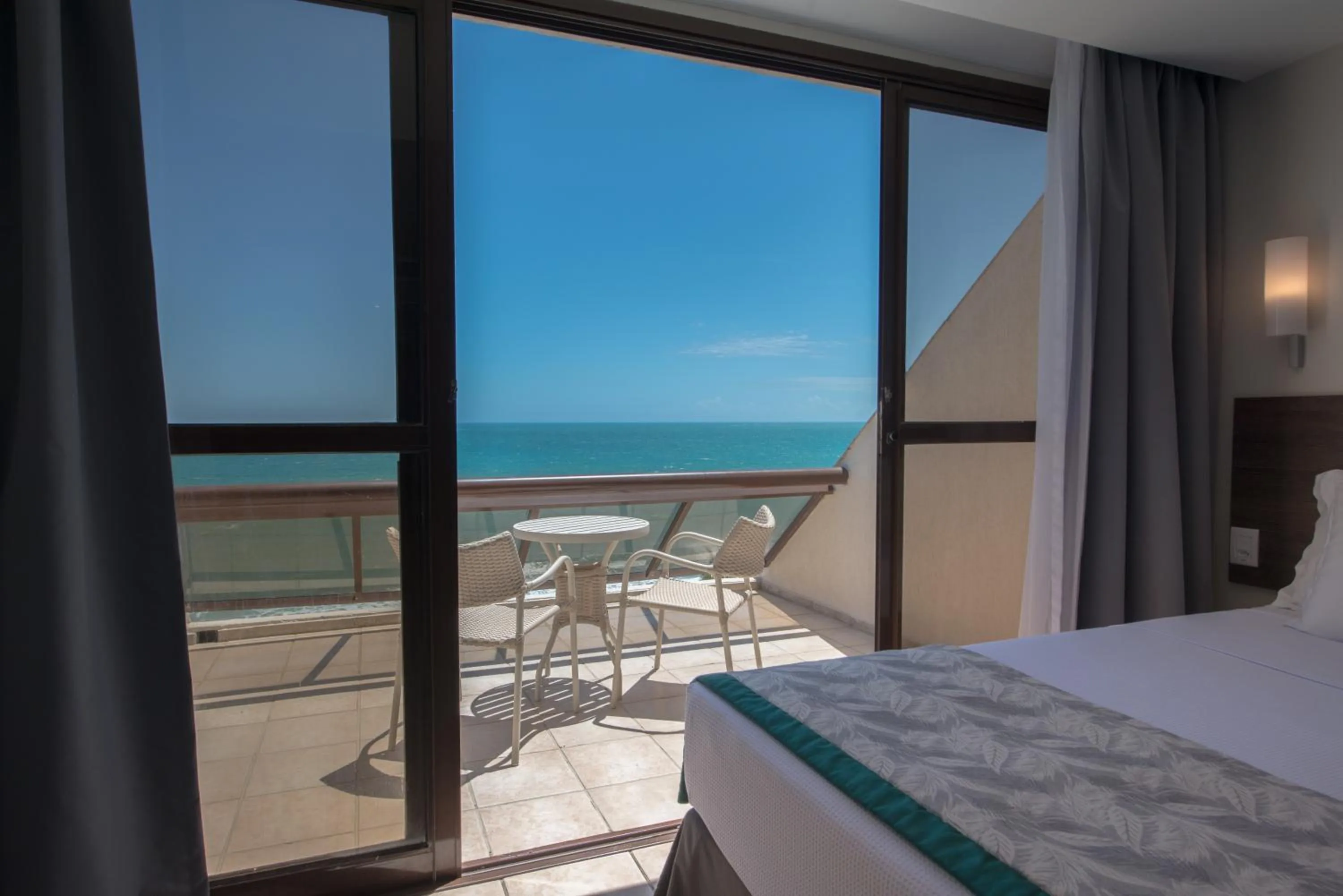 Superior Room with Ocean View in Wish Natal