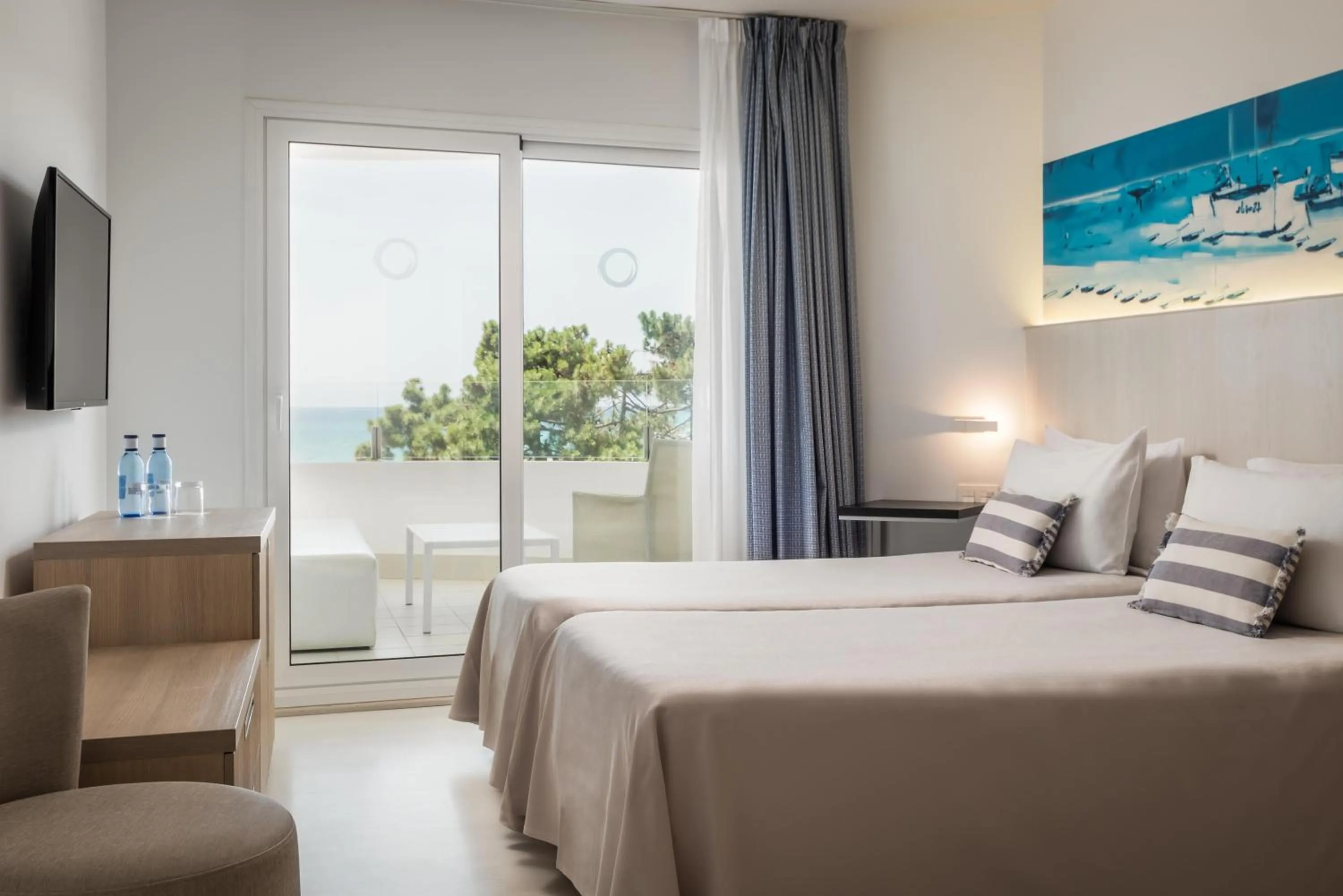 Double or Twin Room with View in ALEGRIA Mar Mediterrania 4 Sup Adults Only