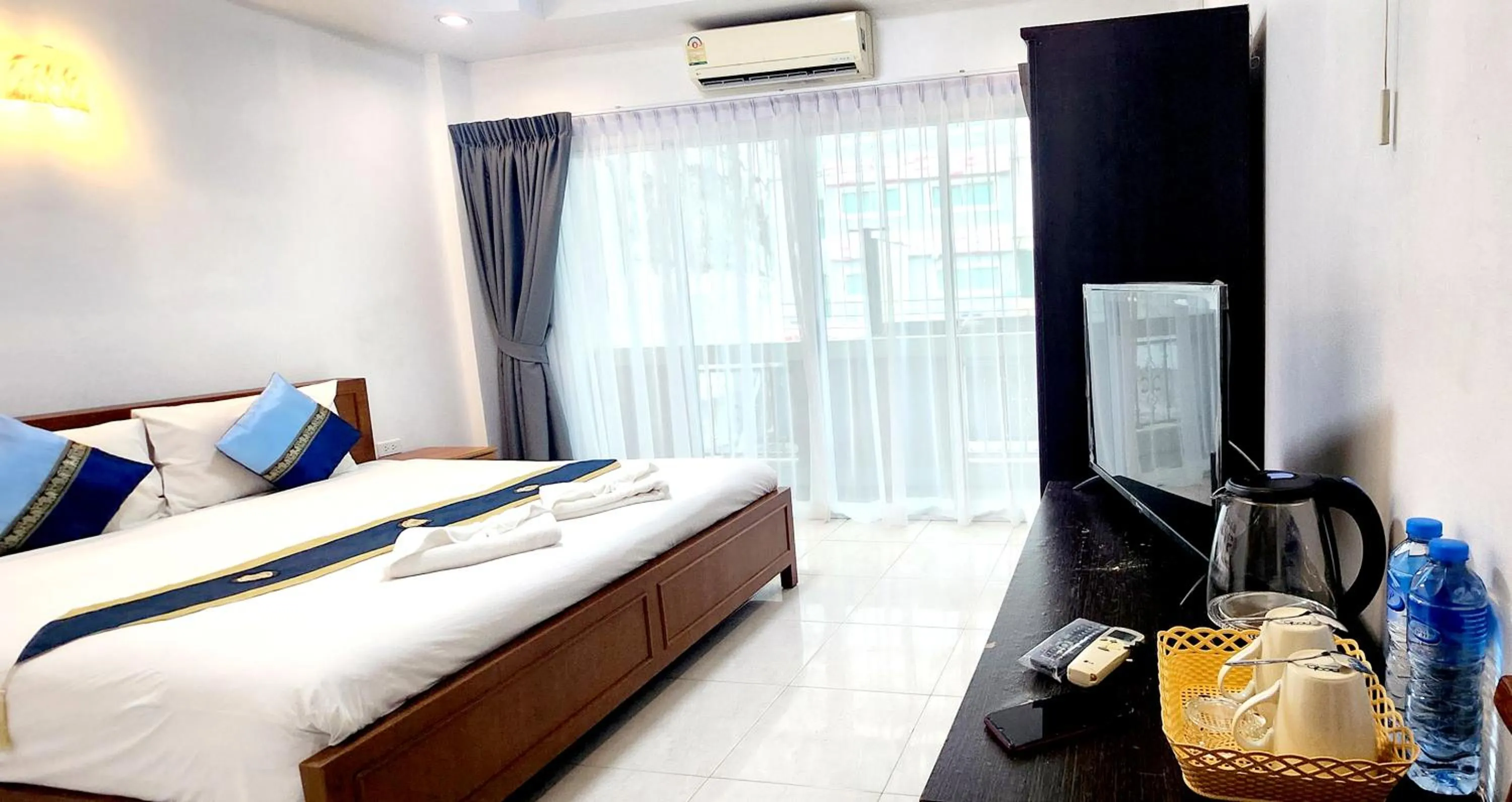 Superior Double Room in Chalita House