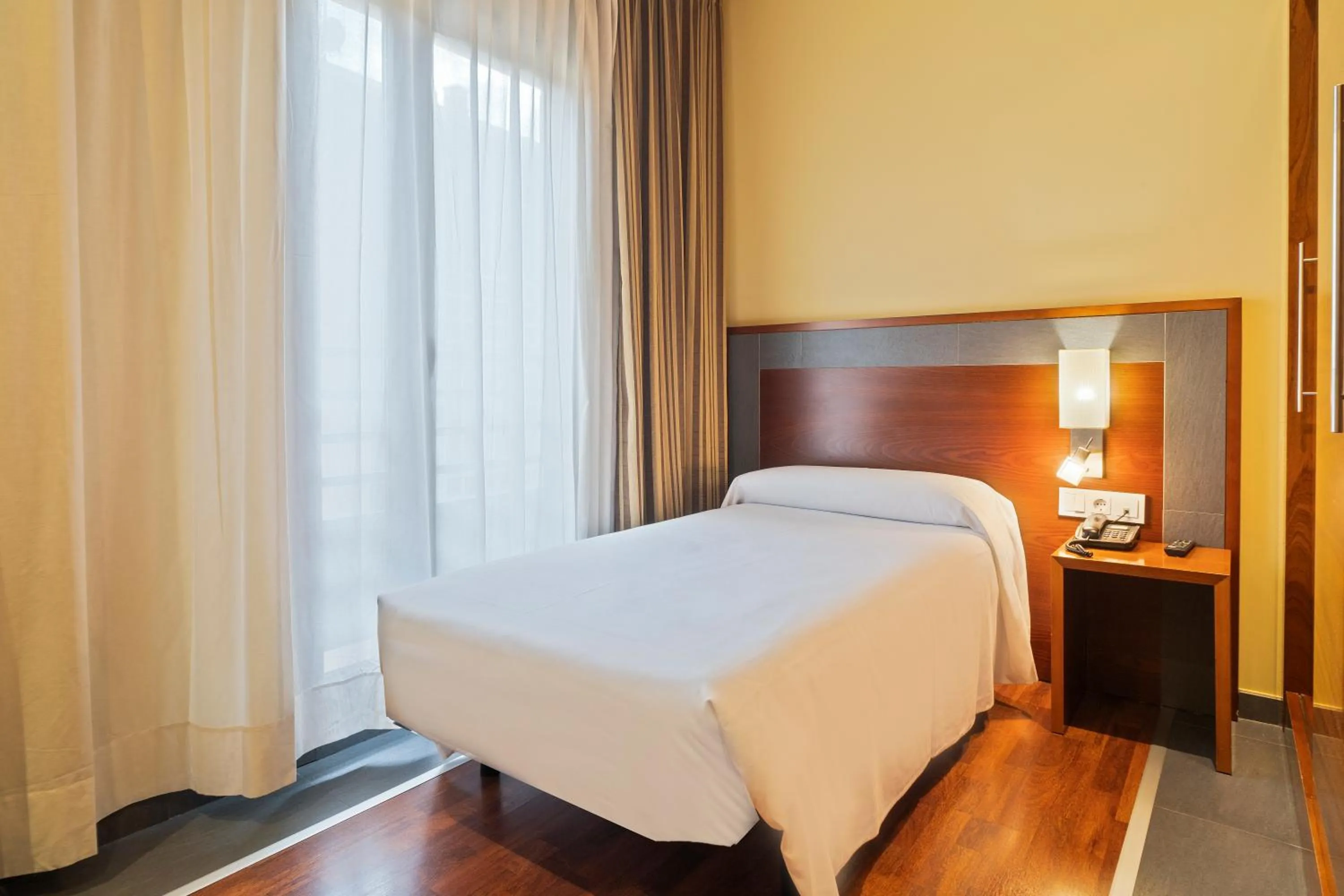 Single Room in F&G Logroño