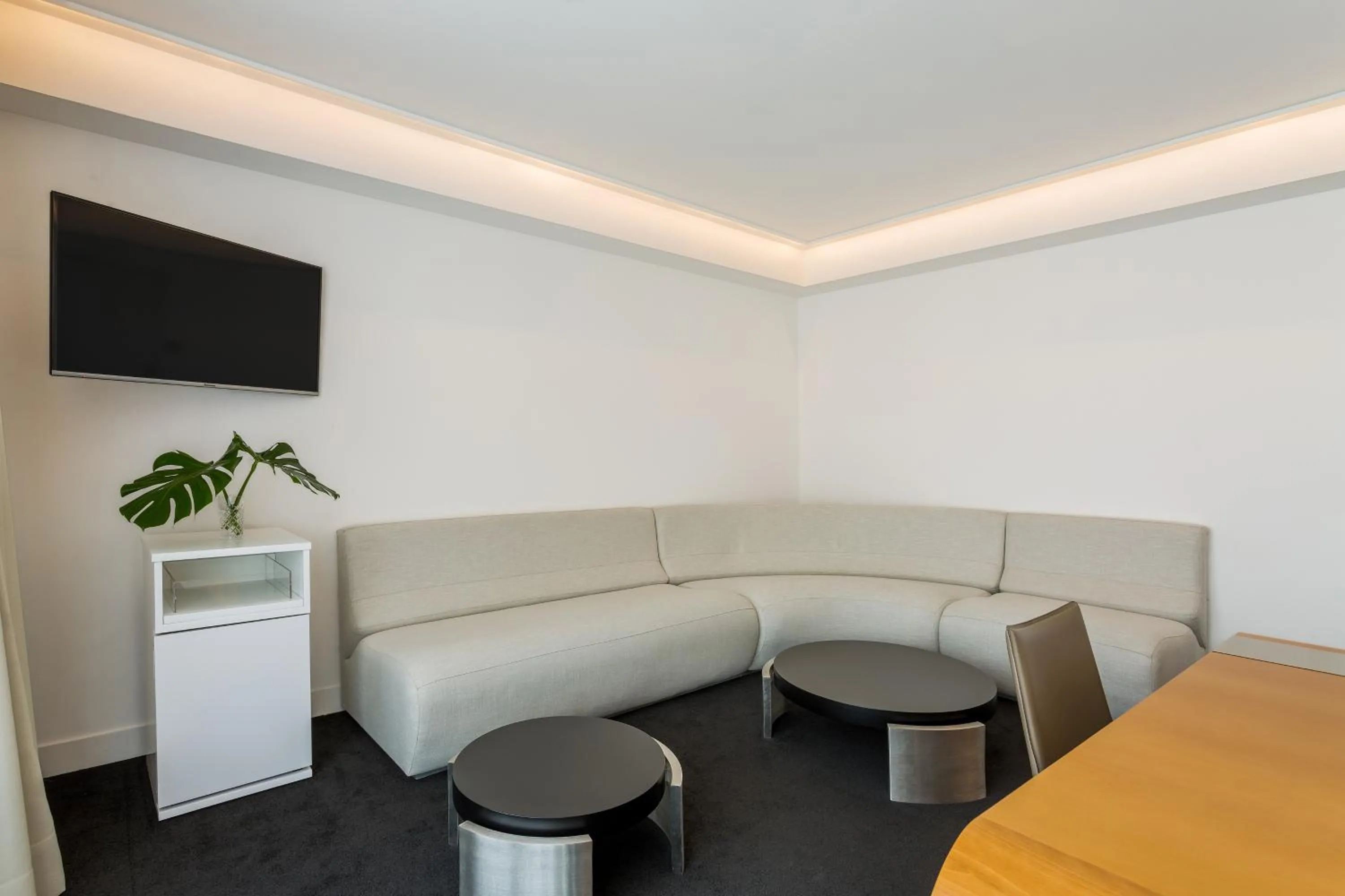 Suite in Room Mate Oscar, Madrid