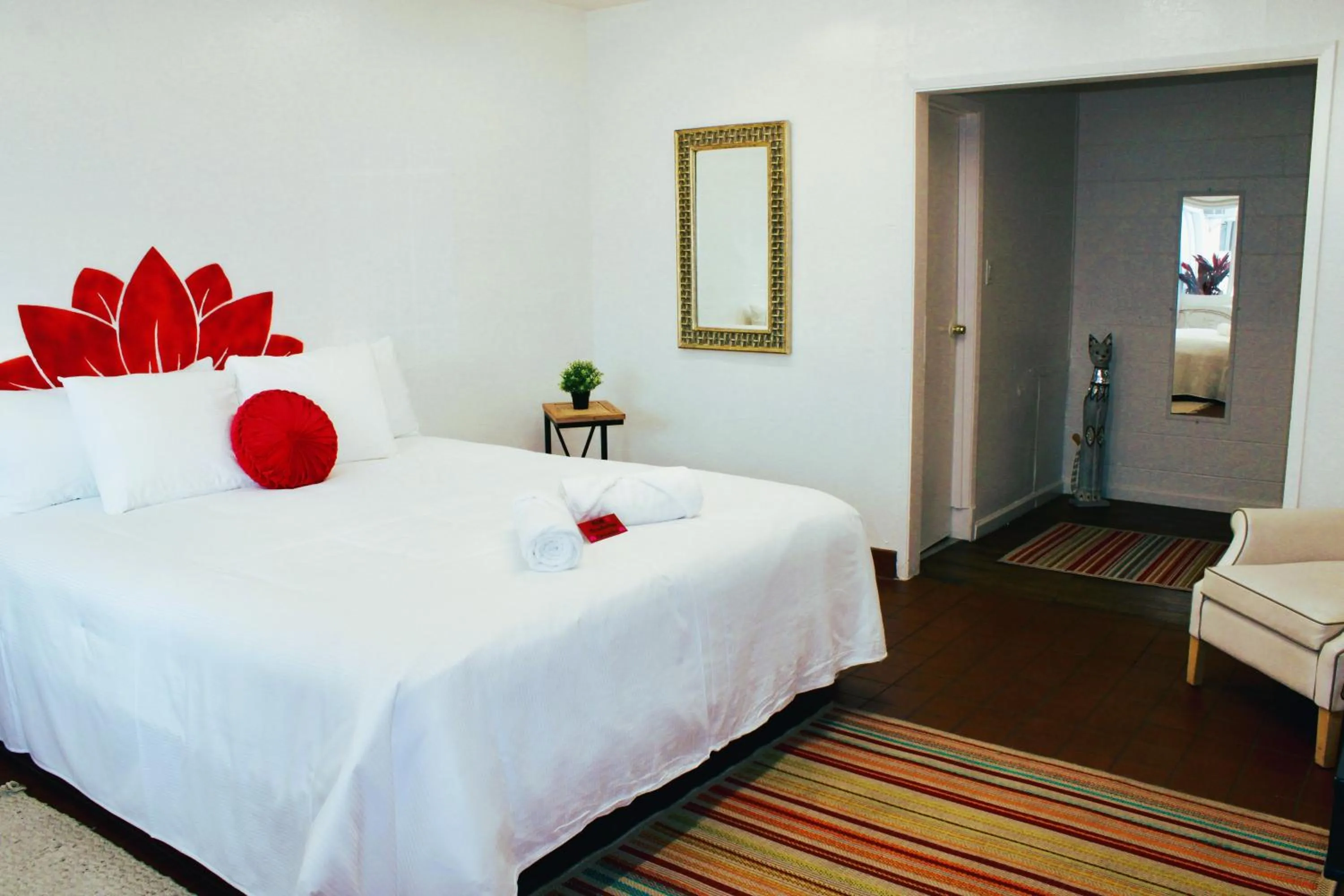 King Room in Nirvana Hotel