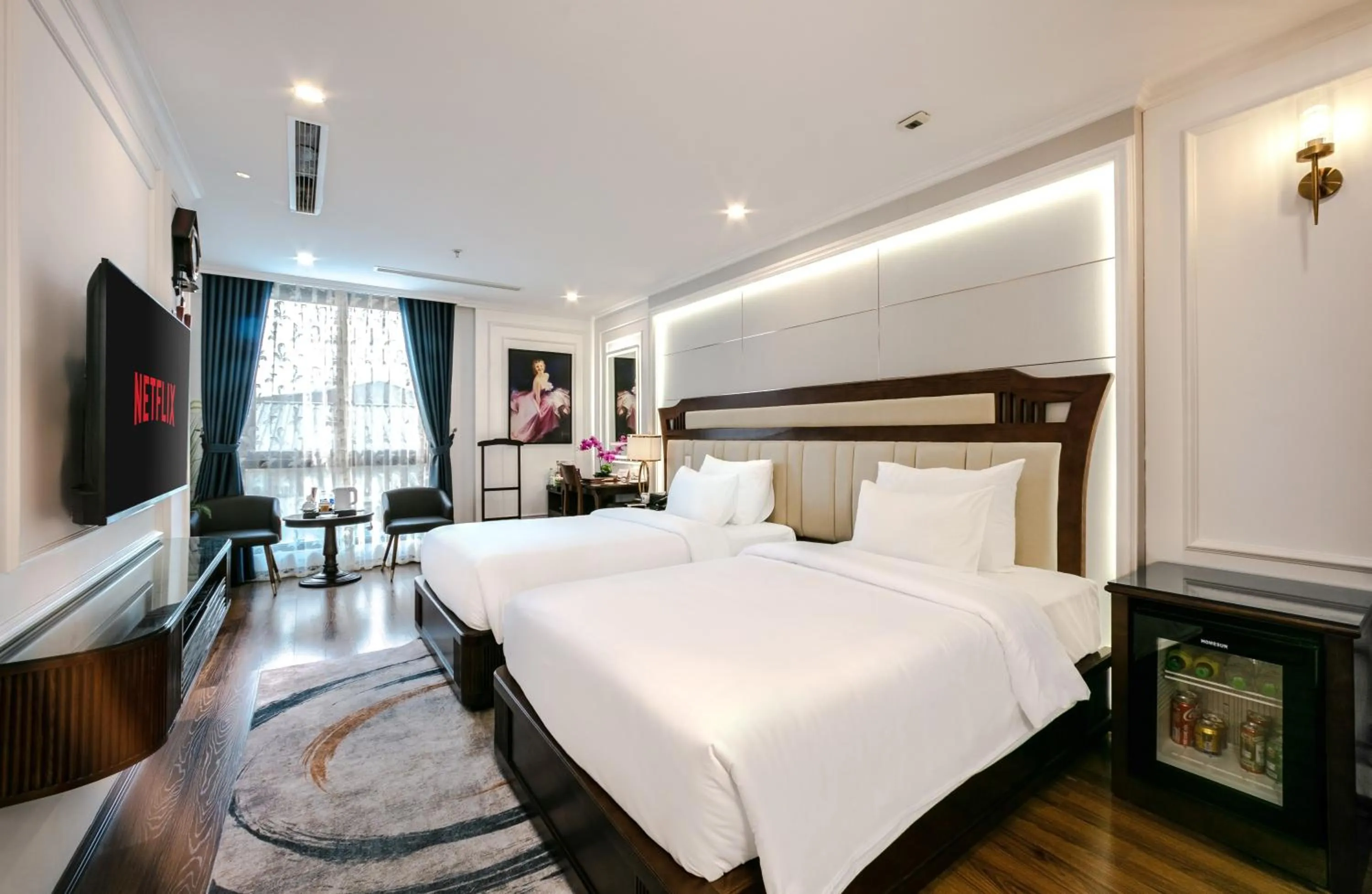 Deluxe Suite in A25 Hotel - 16 Miếu Đầm