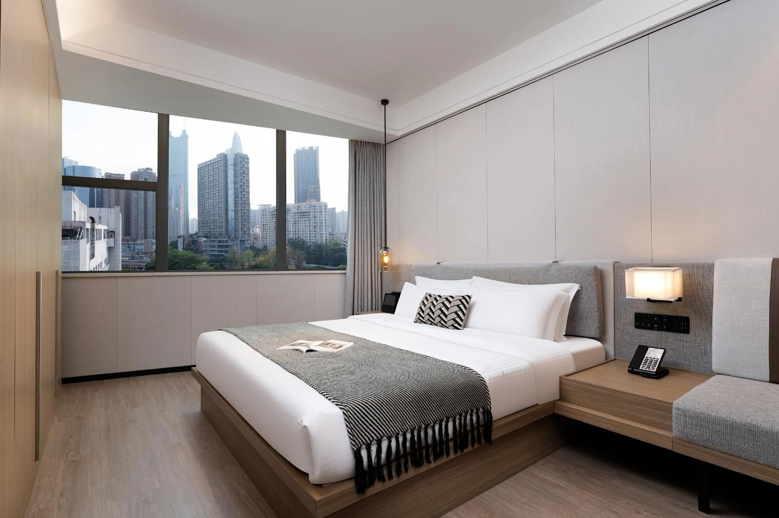 Studio Deluxe - single occupancy in CM Serviced Apartment Shenzhen Dongmen