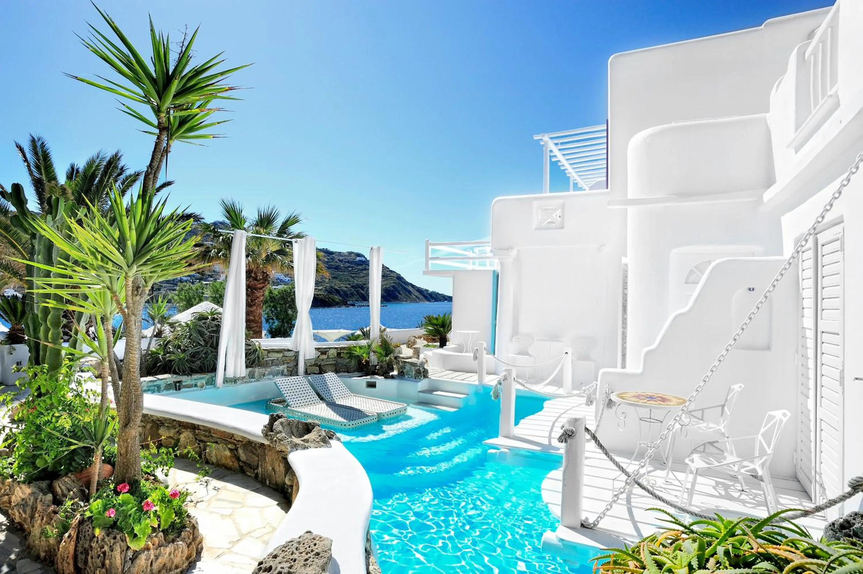 Two-Bedroom Suite with Sea View and Pool in Kivotos Mykonos - Preferred Hotels & Resorts