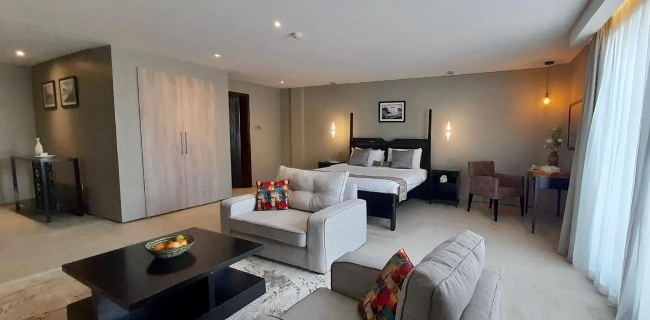 King Studio with Sofa Bed in Meilin International Hotel