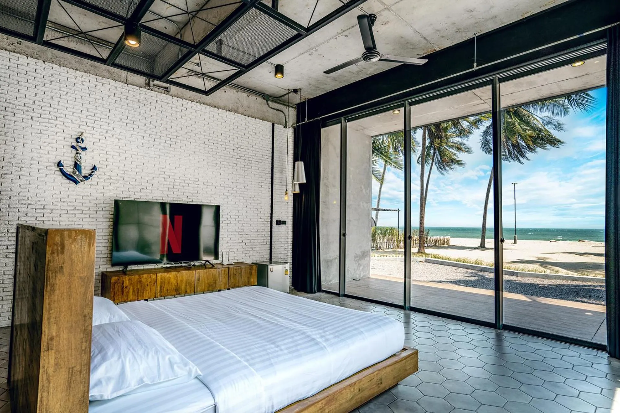 Double Room with Sea View in The Bloc @ Sea