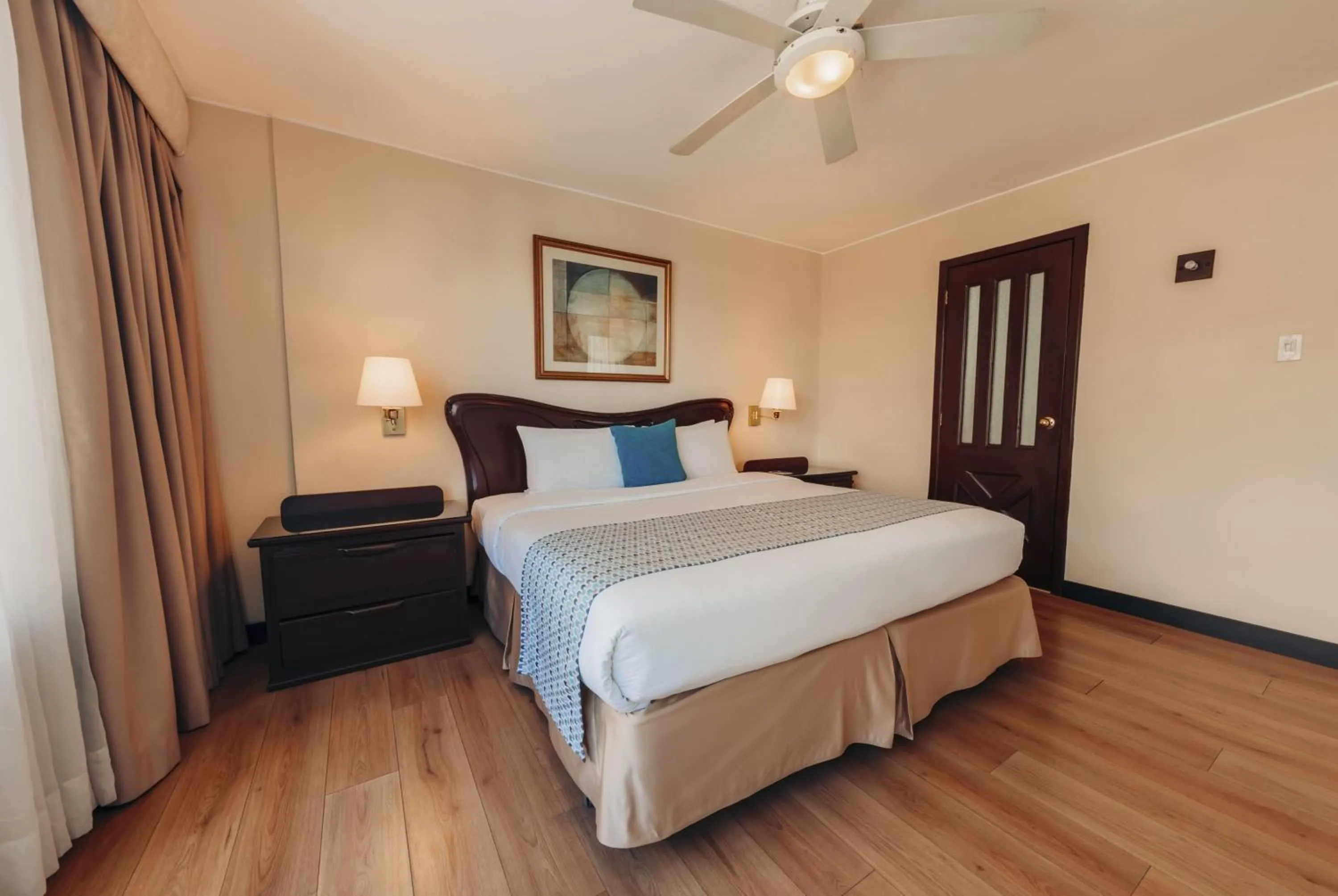 King Room - Non-Smoking in La Quinta by Wyndham Quito