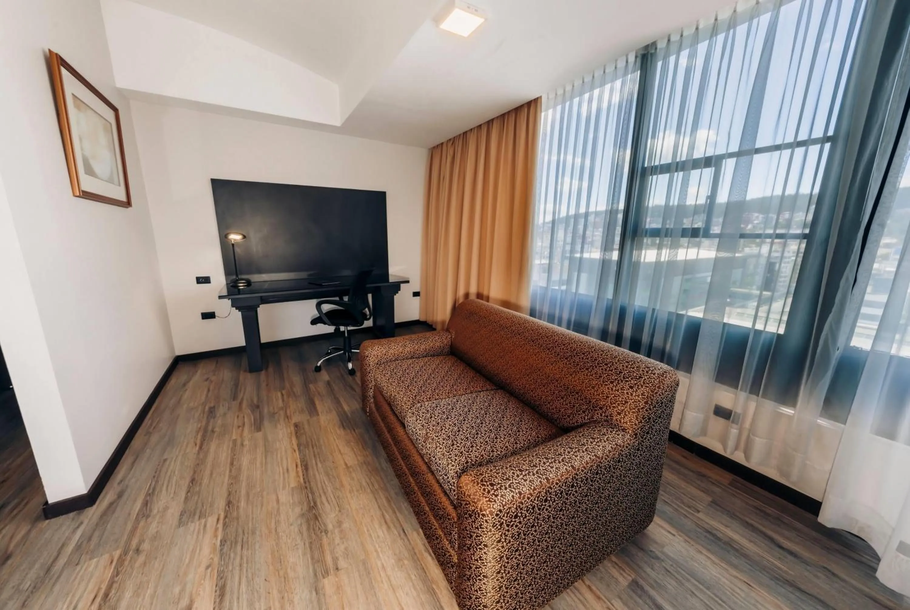 Double Room with Two Double Beds - Non-Smoking in La Quinta by Wyndham Quito