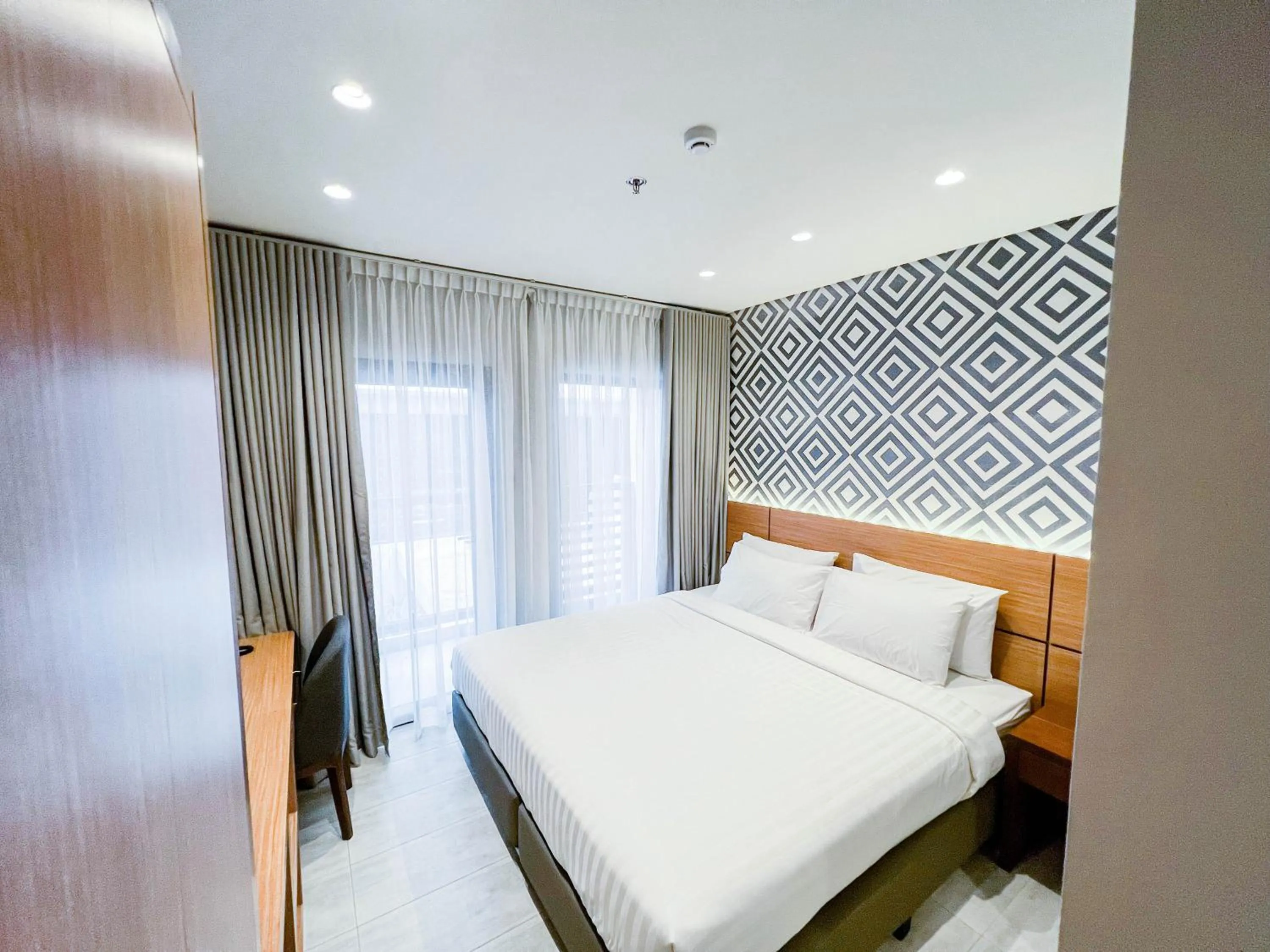 Deluxe King Room in The Manaoag Hotel
