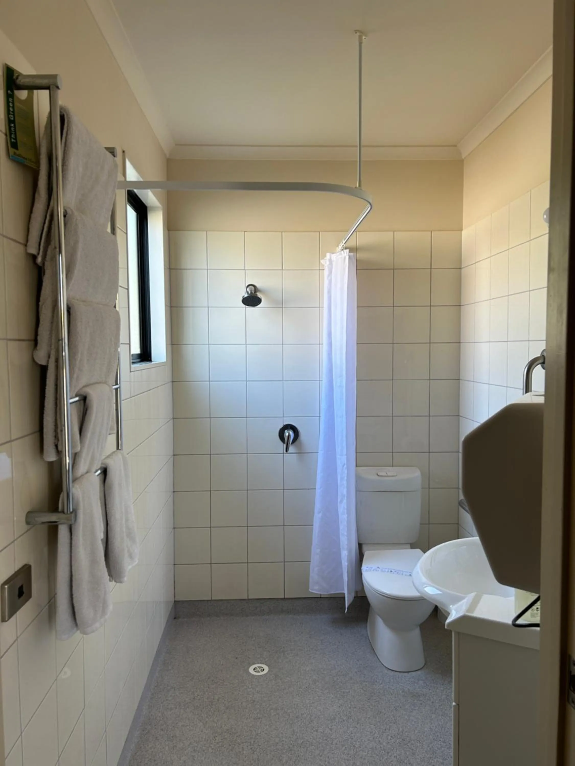 Budget Double Room in Ballina Motel