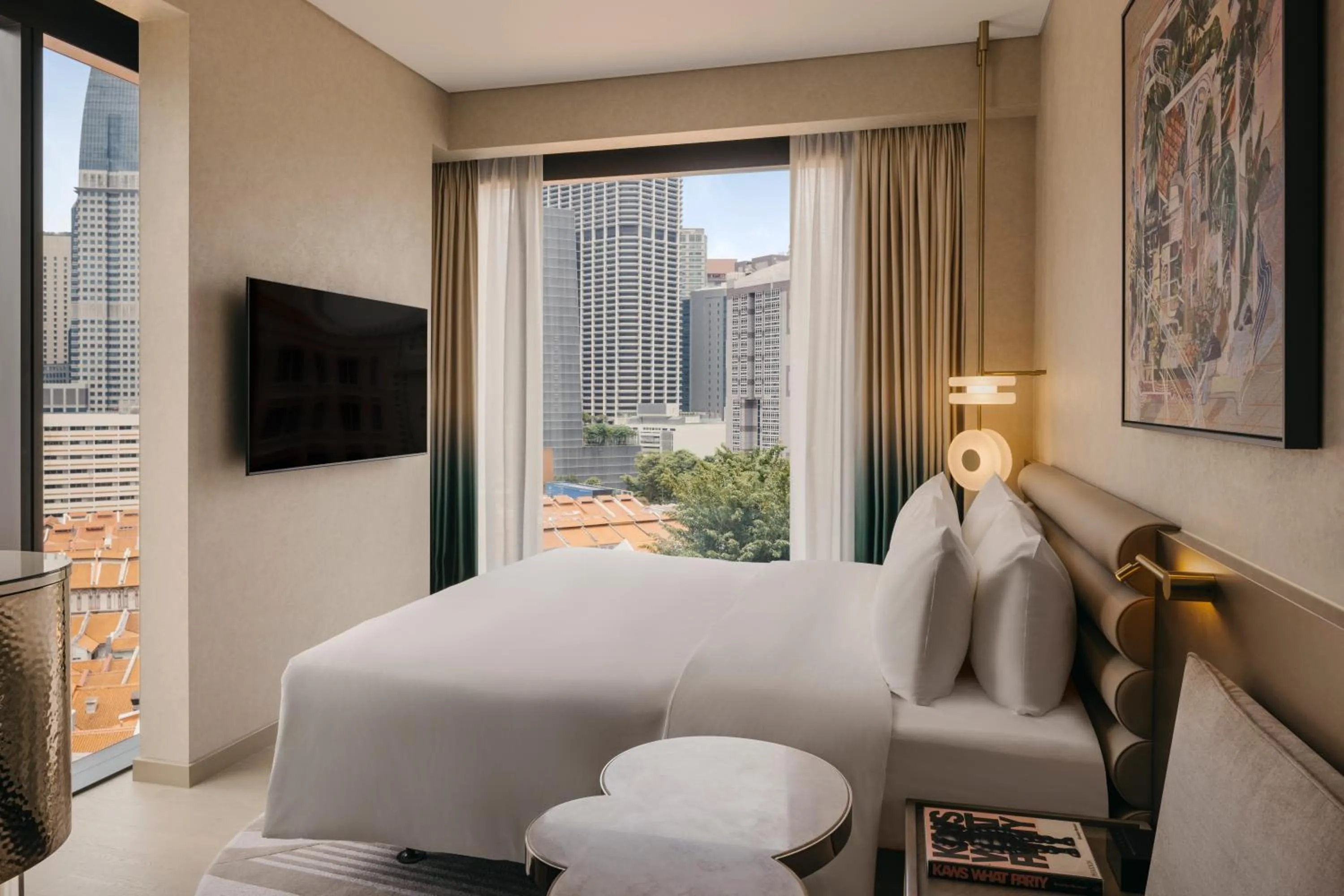 Signature Corner King in Mondrian Singapore Duxton