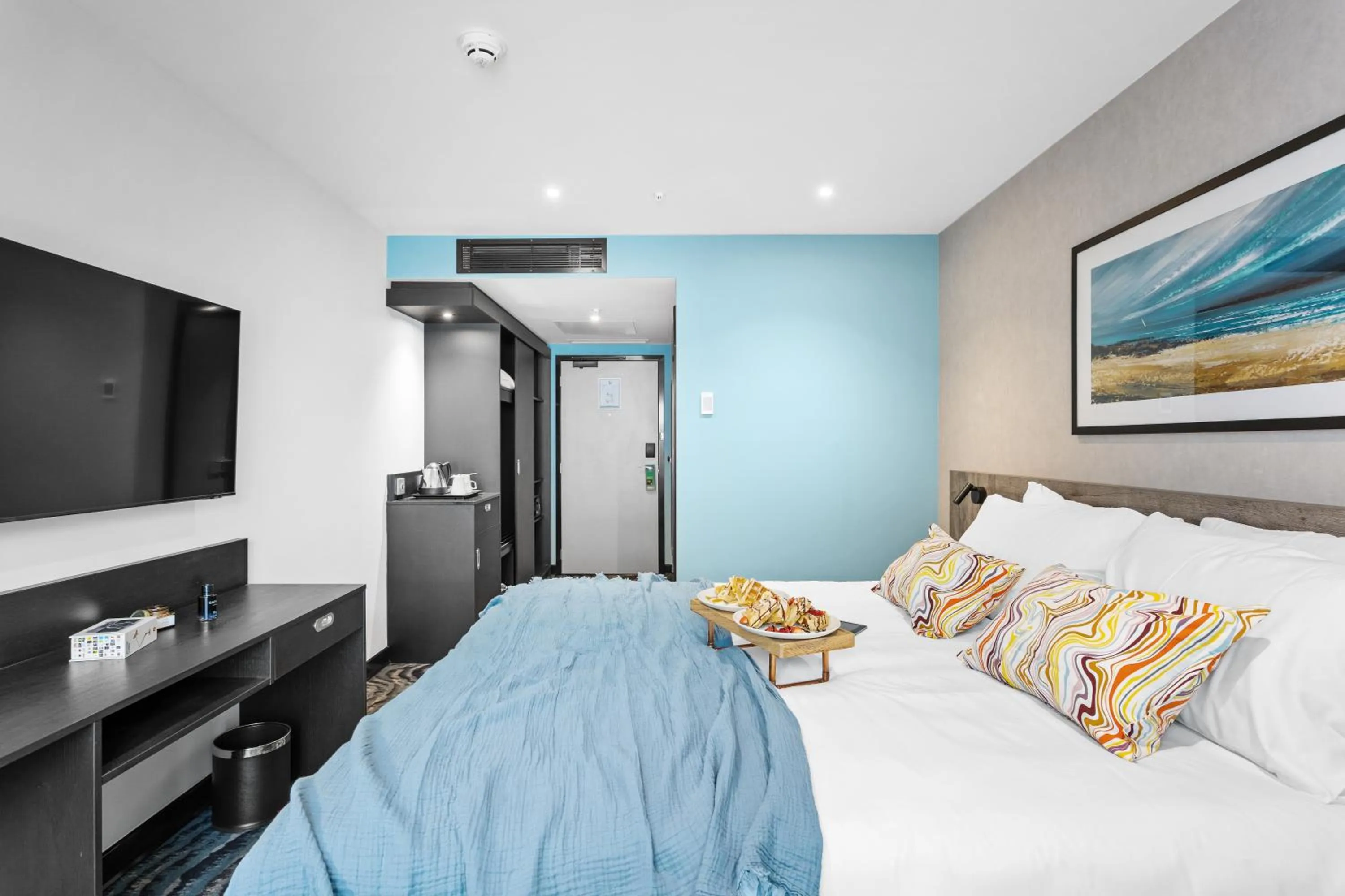 Standard Double Room in ibis Styles Paignton