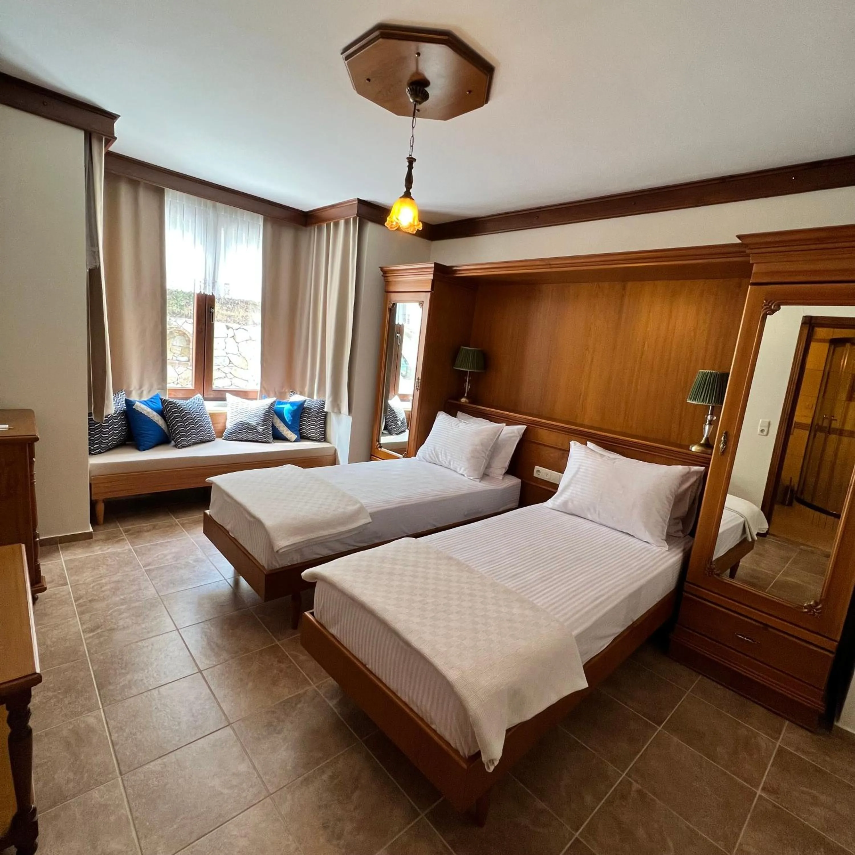Standard Twin Room with Mountain View in KAZDAĞLARI ZEYTUNİHAN BUTİK OTEL