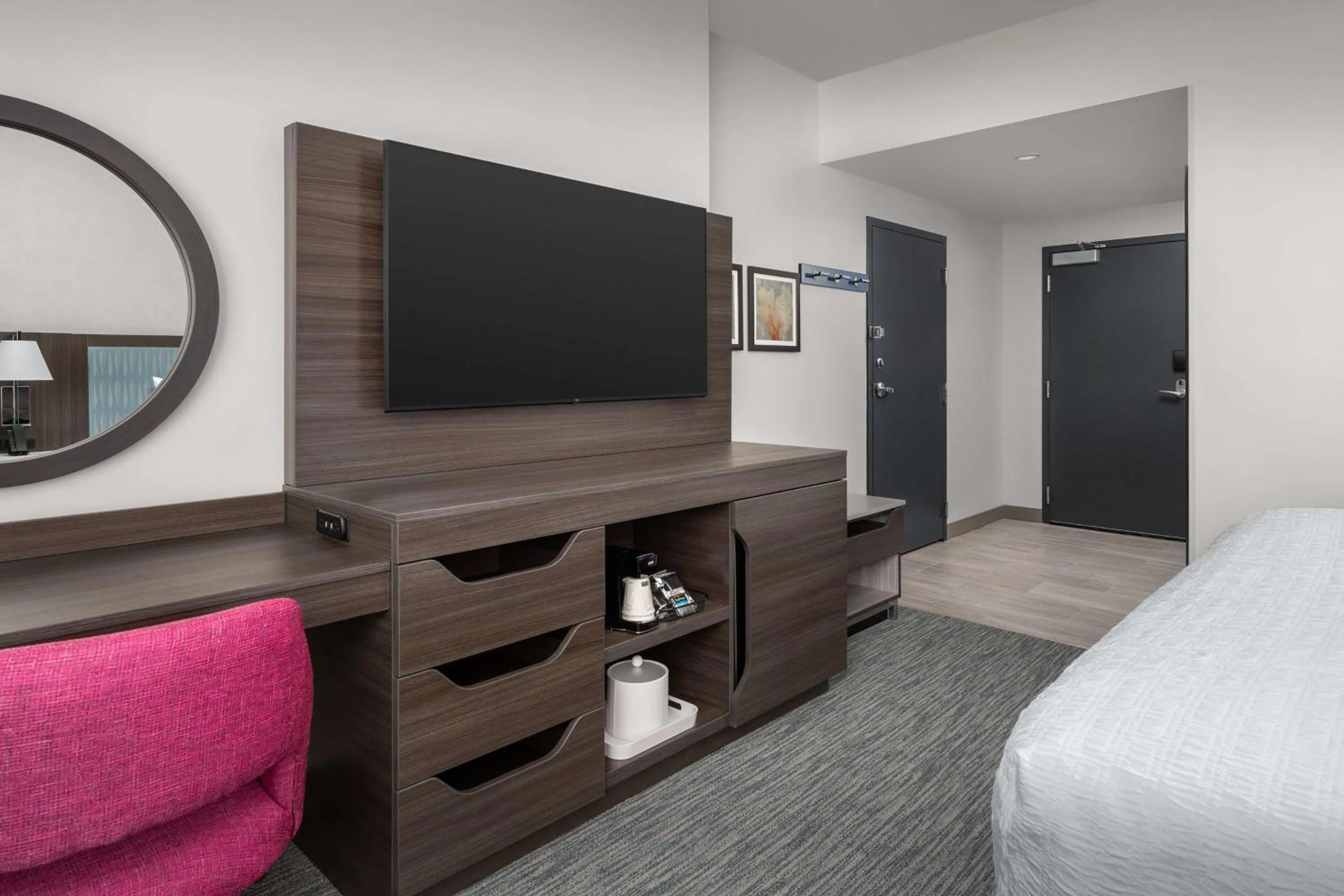 King Room in Hampton Inn Delray Beach