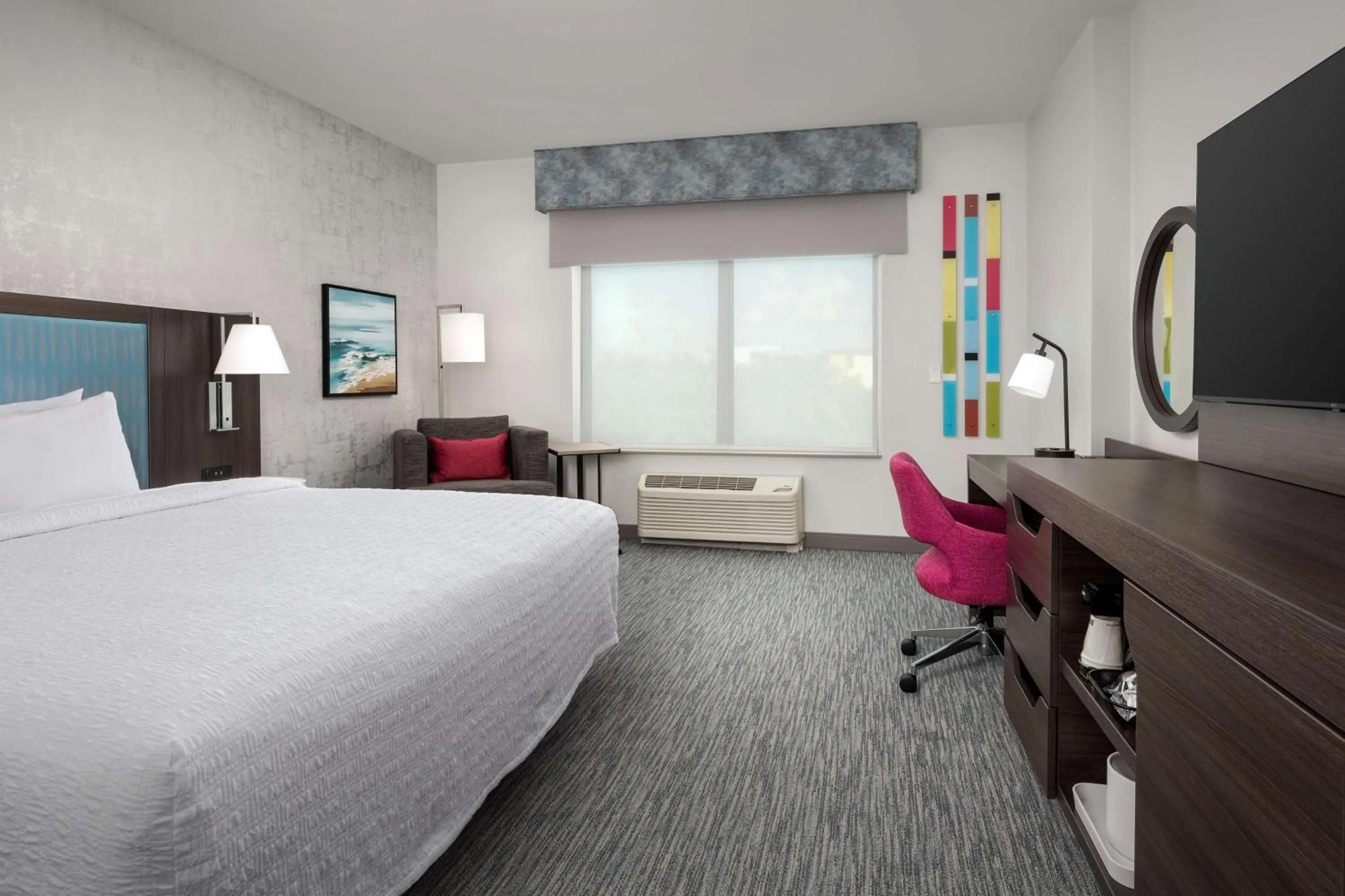 King Room with Bath Tub - Mobility and Hearing Access in Hampton Inn Delray Beach