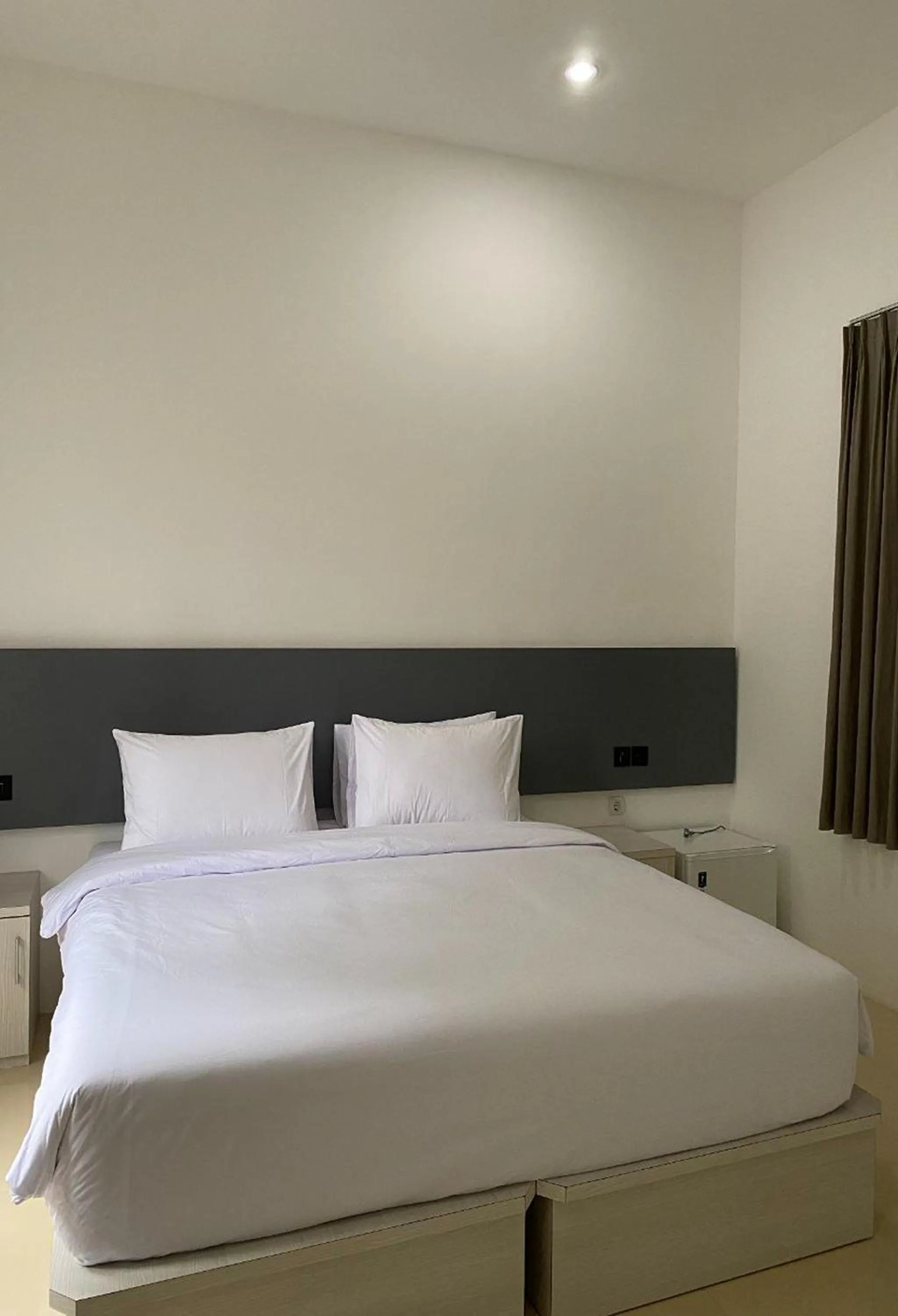 Deluxe Double Room in Binumar Guest House