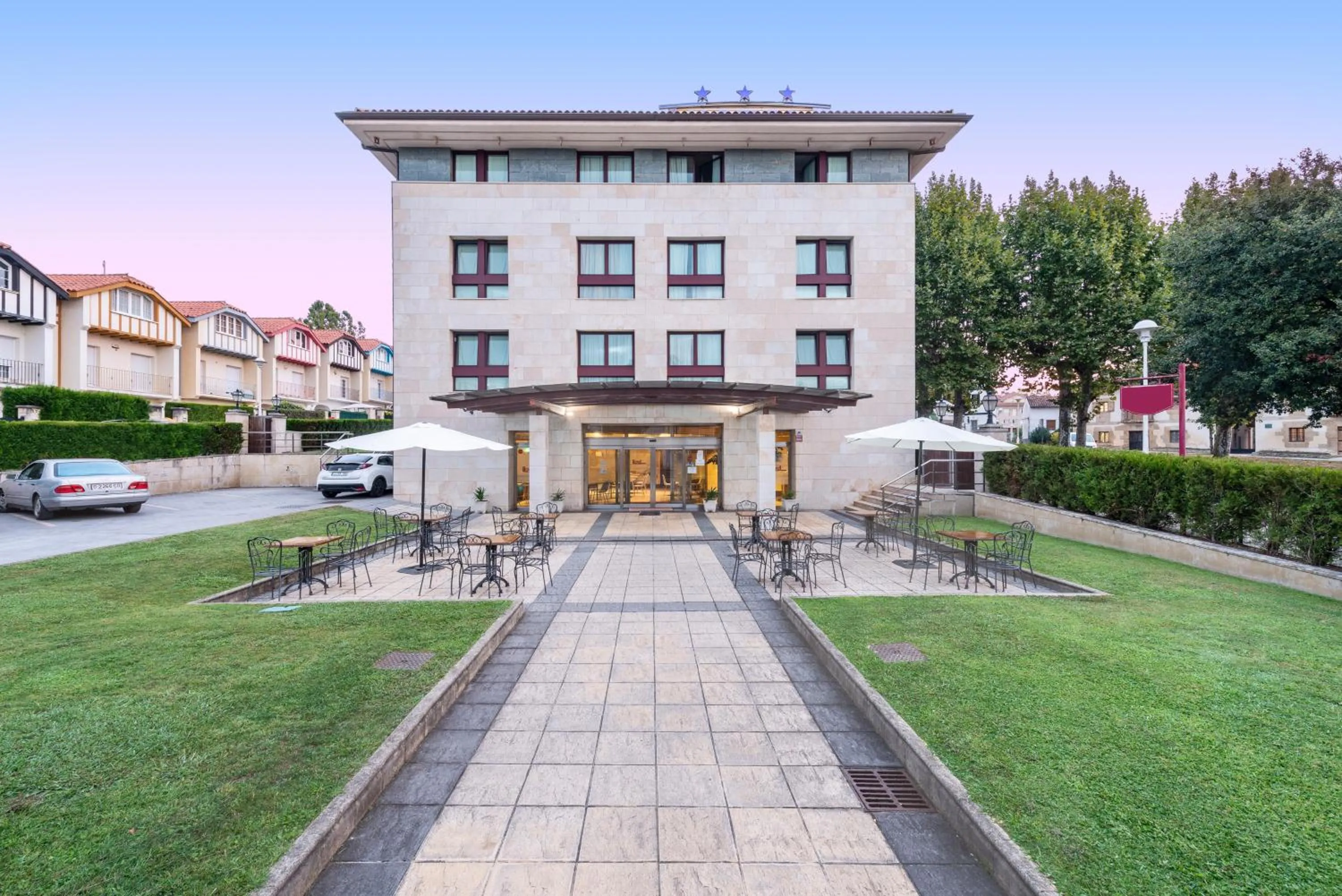 Hospedium Hotel Sky Blu Loiu