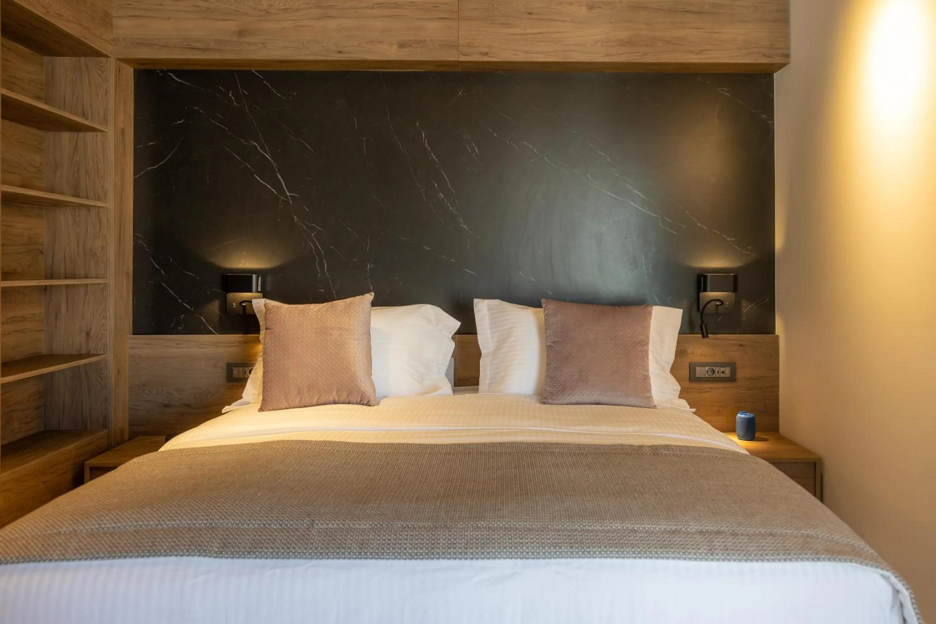 Prestige Suite City View in 507 Athens