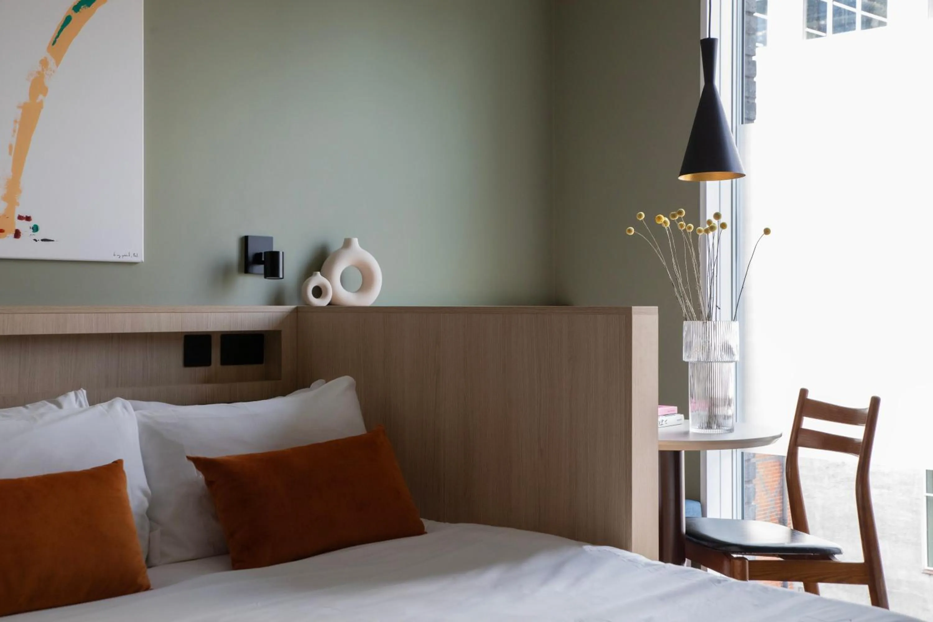 Studio - Disability Access in Bob W Tower Hill Studios